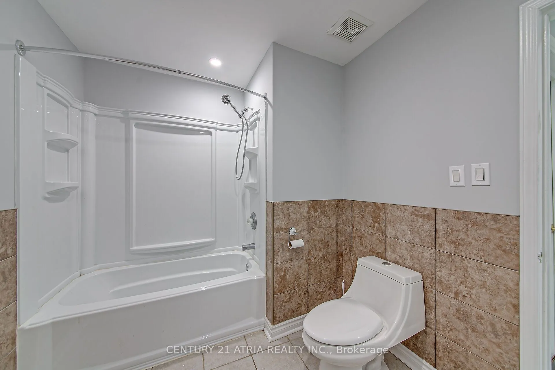 904 Maplewood Drive