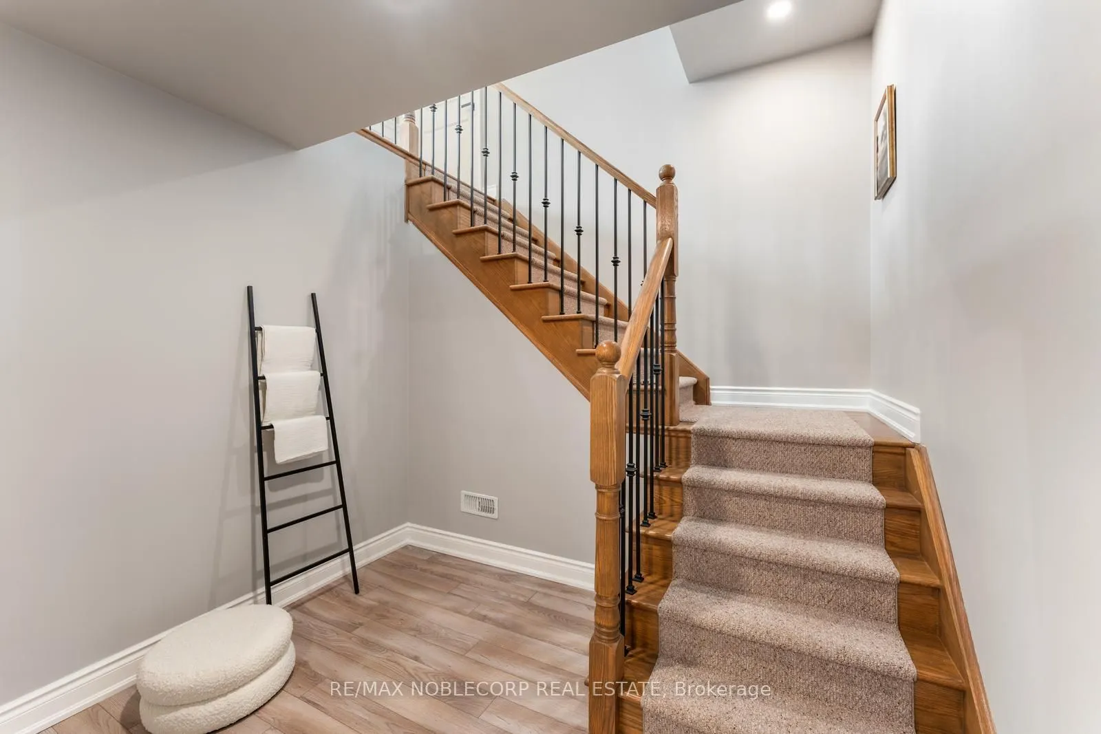 174 Strachan Trail
