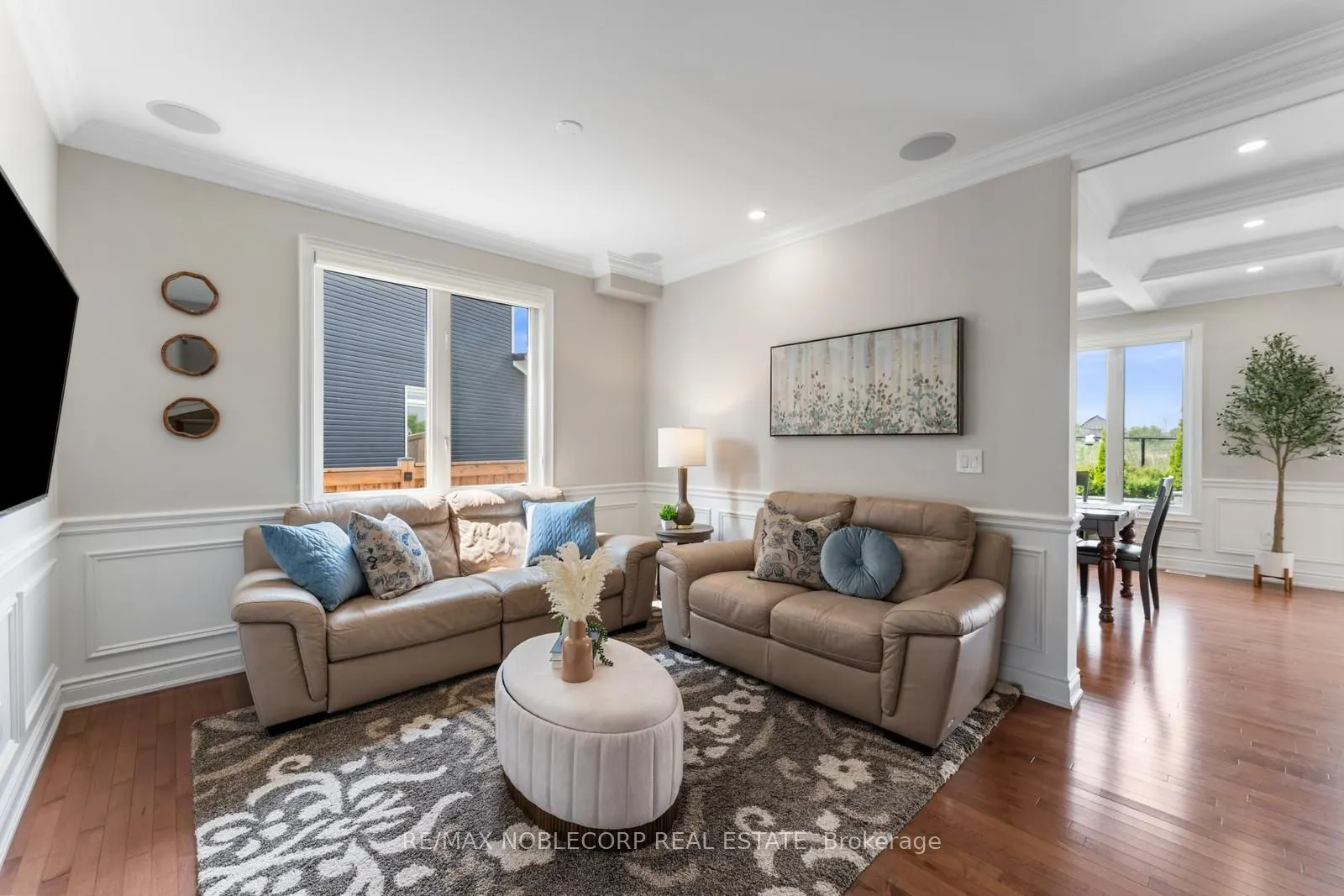 174 Strachan Trail