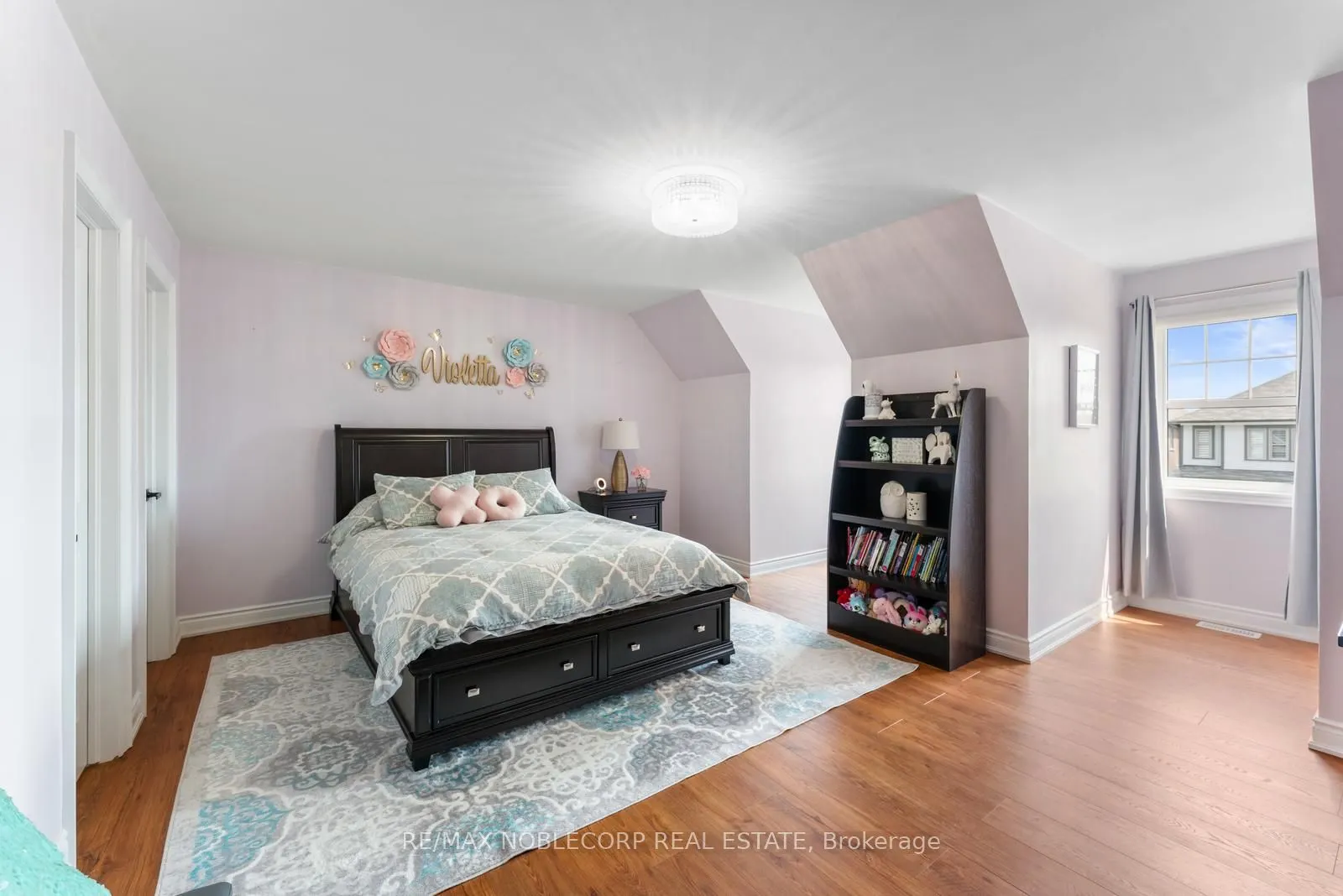 174 Strachan Trail