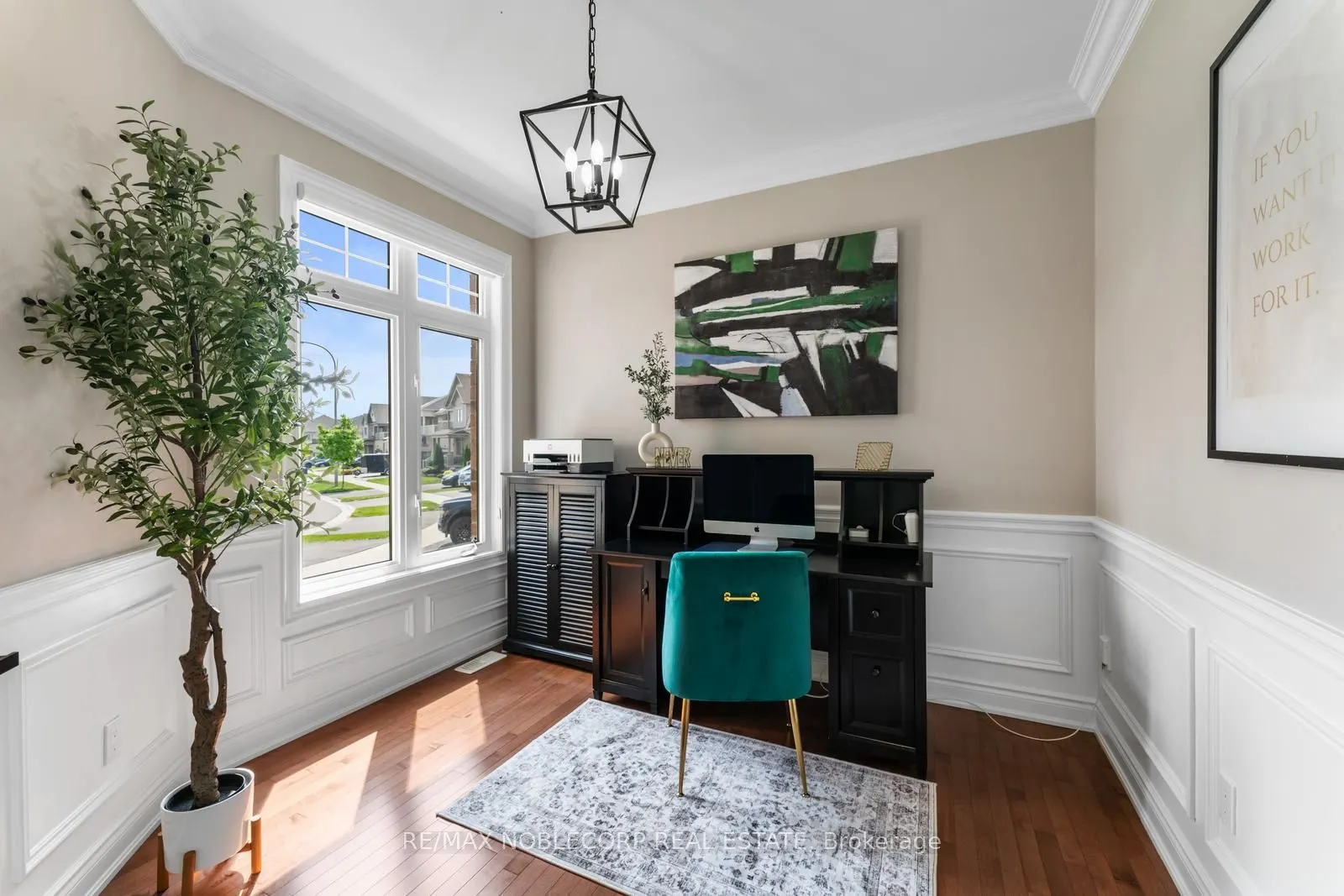 174 Strachan Trail