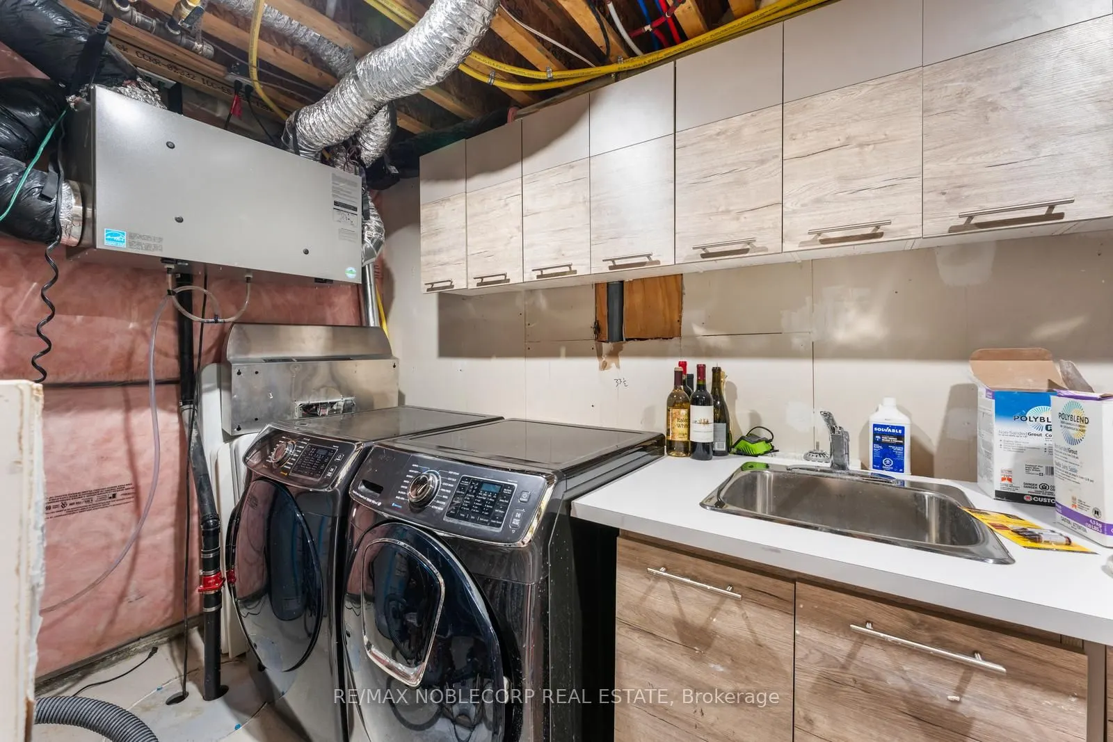 174 Strachan Trail