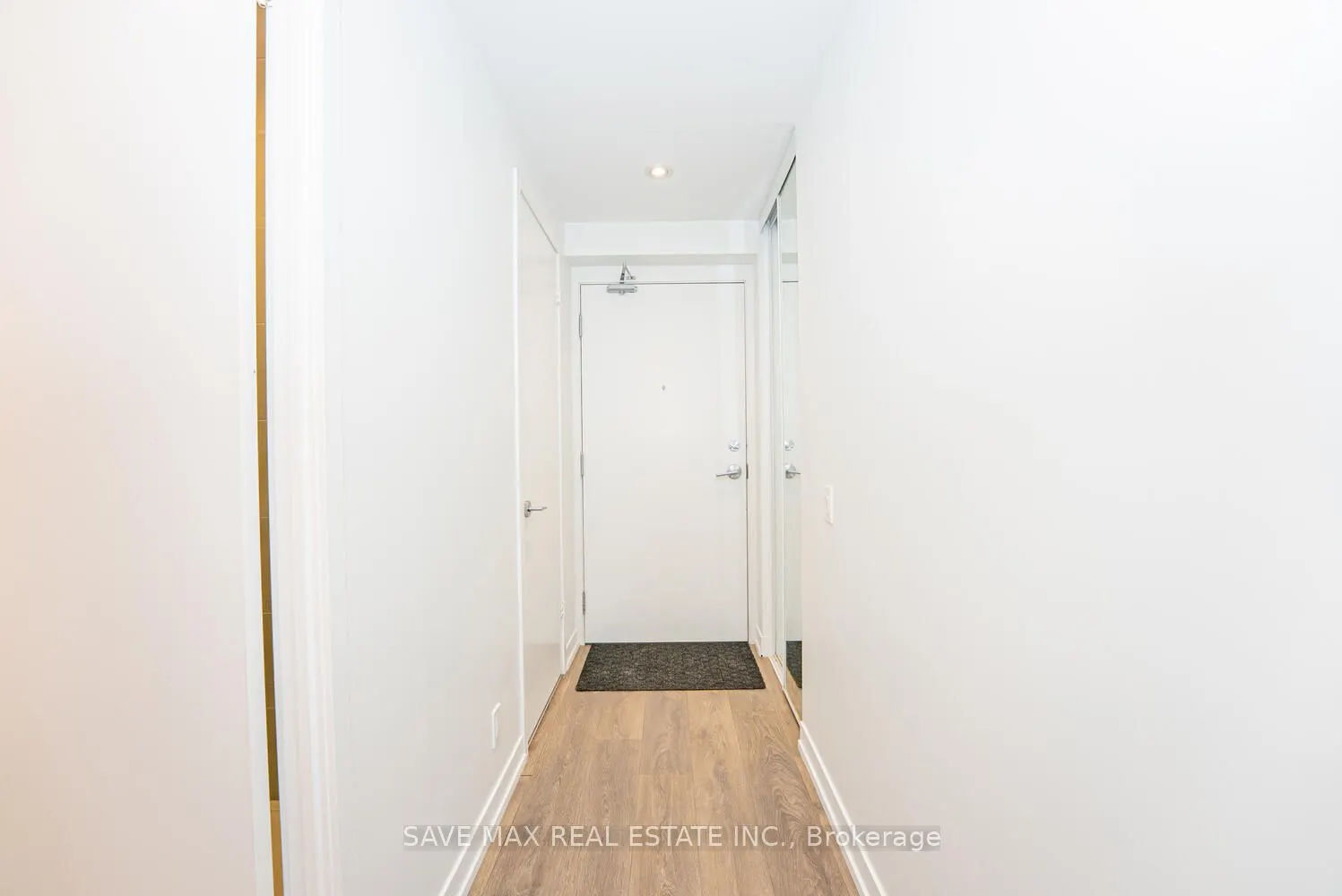 5 Buttermill Avenue, #3807