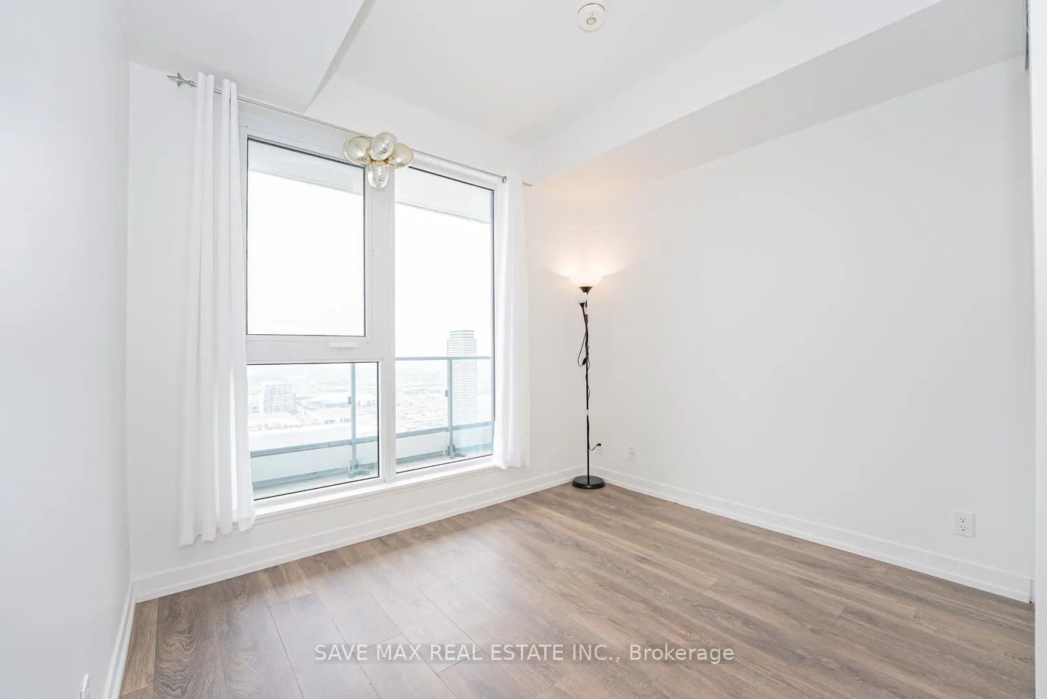 5 Buttermill Avenue, #3807
