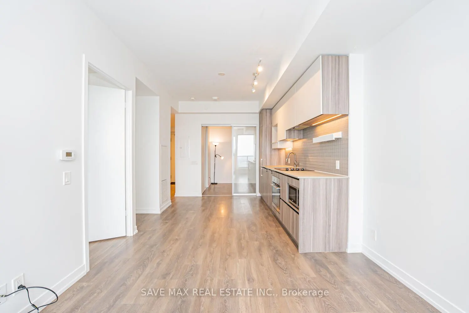 5 Buttermill Avenue, #3807