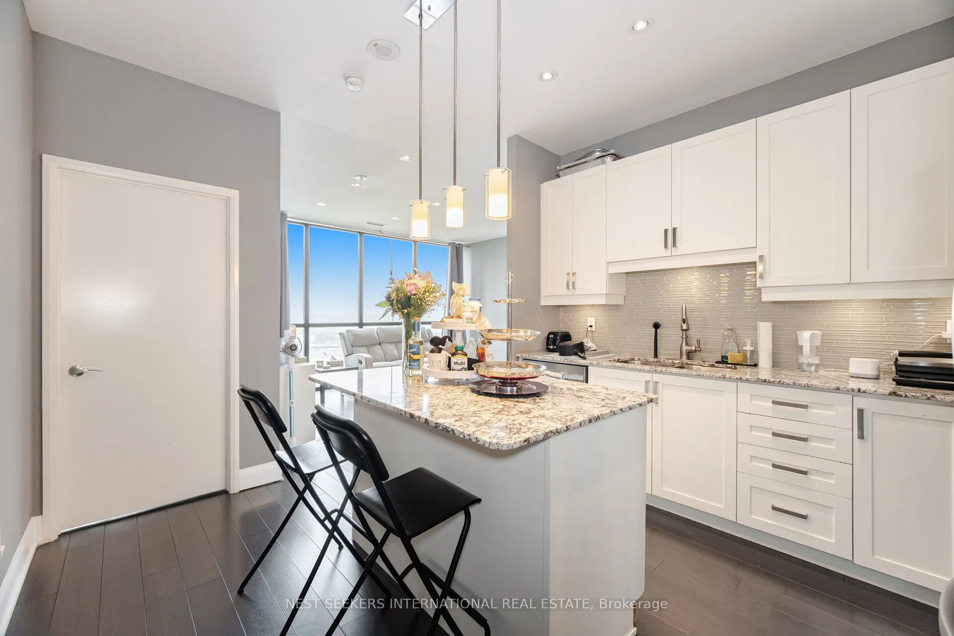 2900 Highway 7 W, #2009