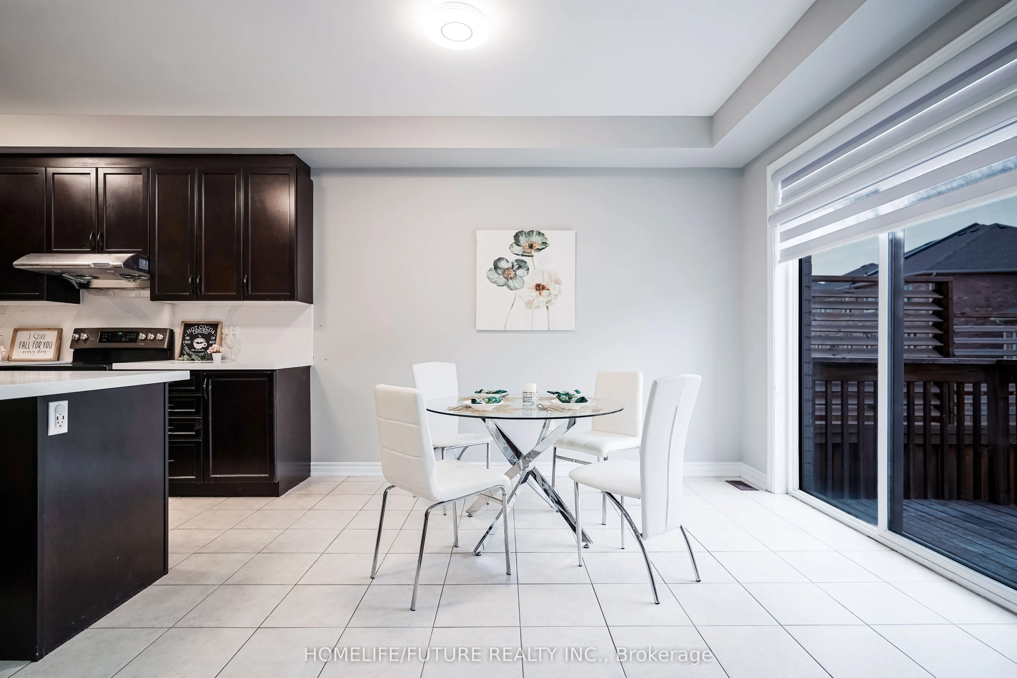 53 Mondial Crescent