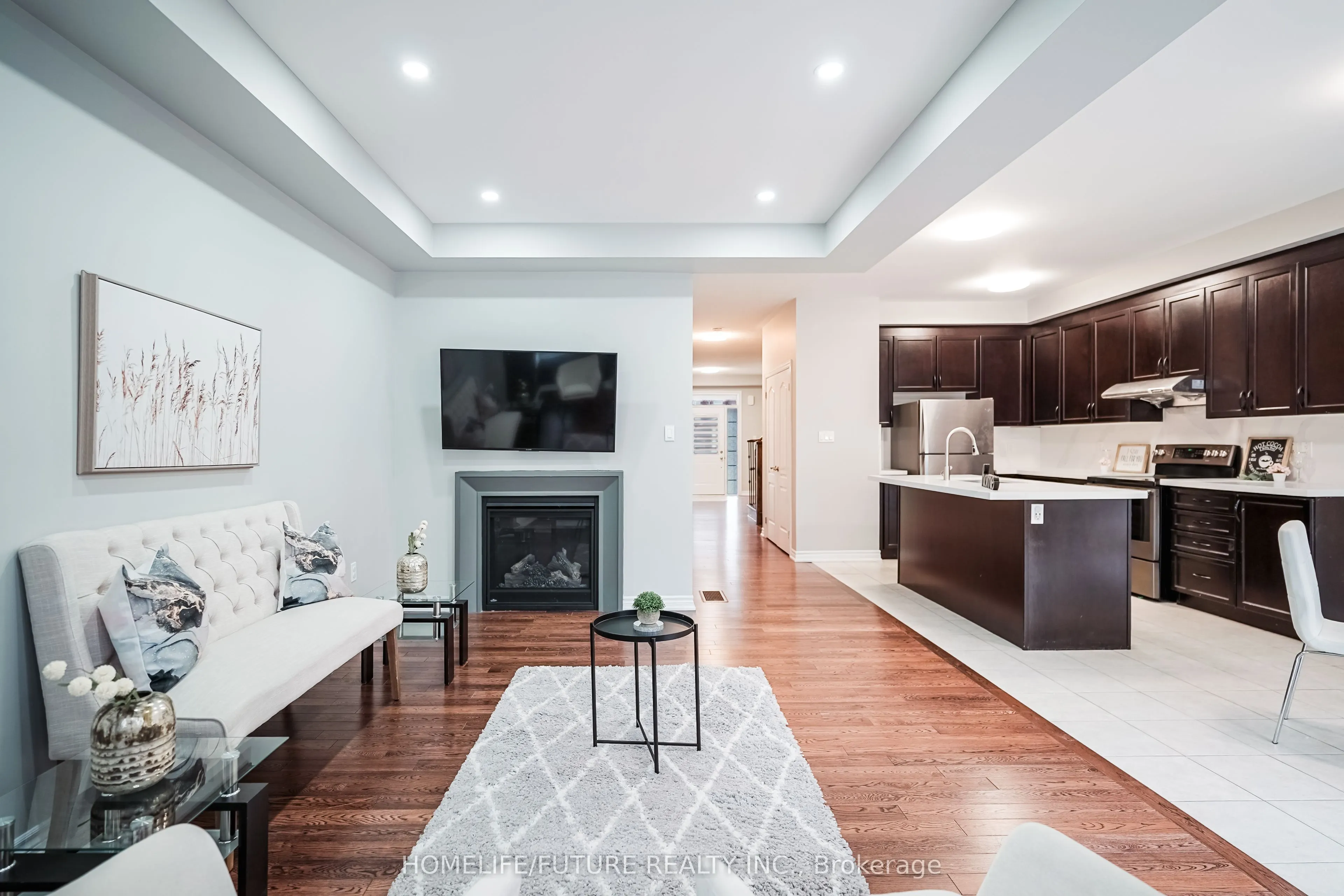 53 Mondial Crescent