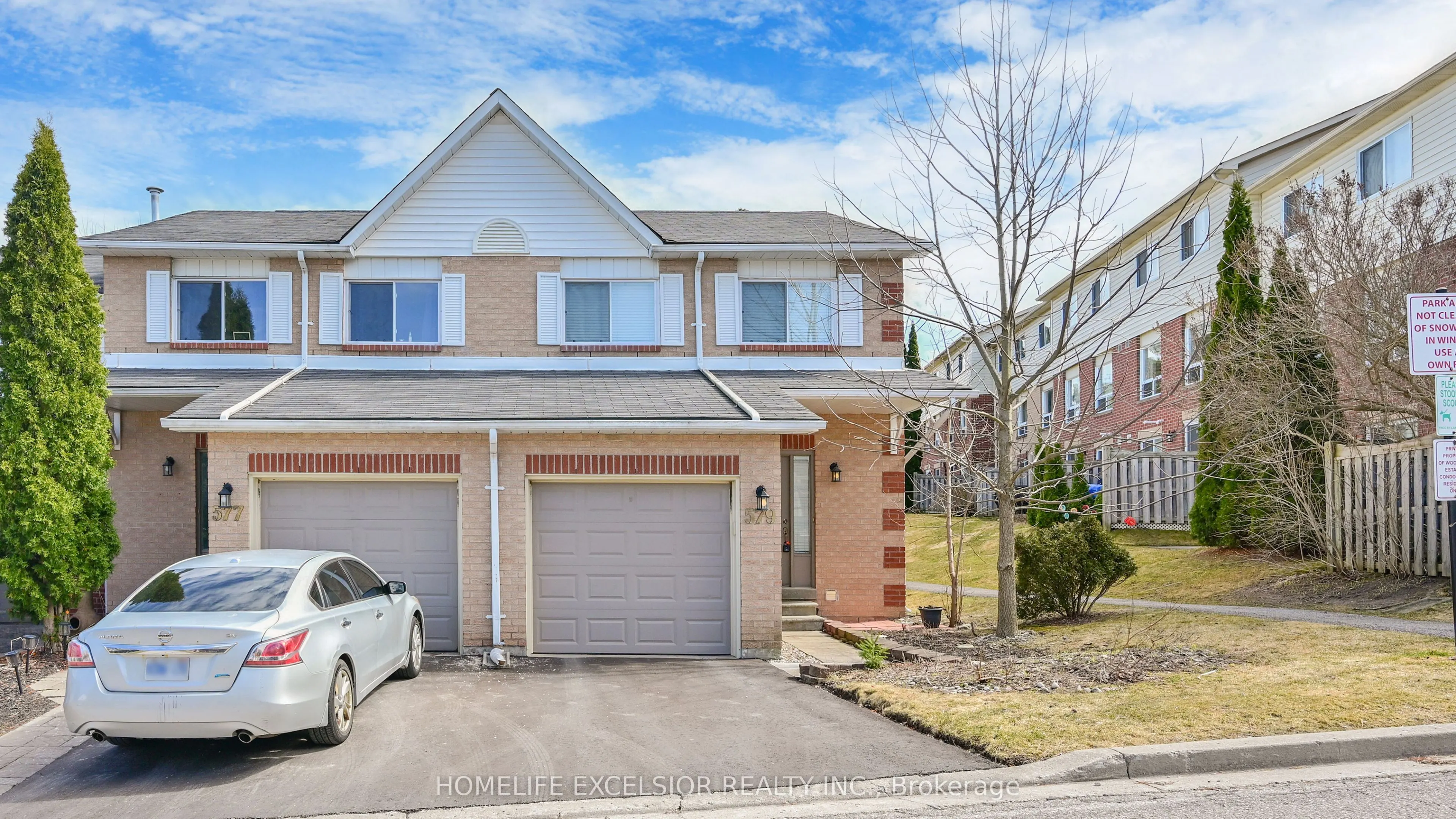 579 Gibney Crescent, #1