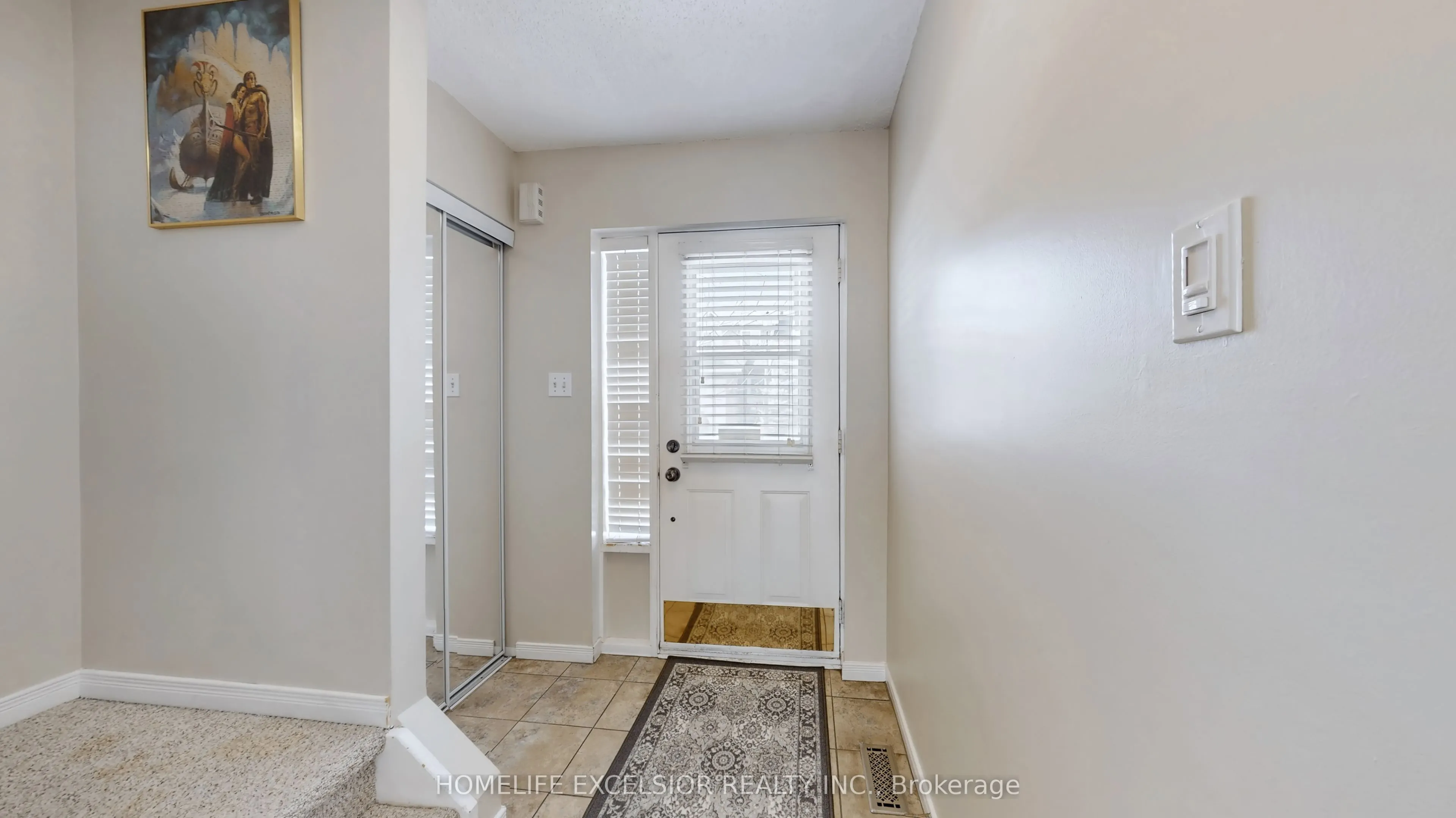 579 Gibney Crescent, #1