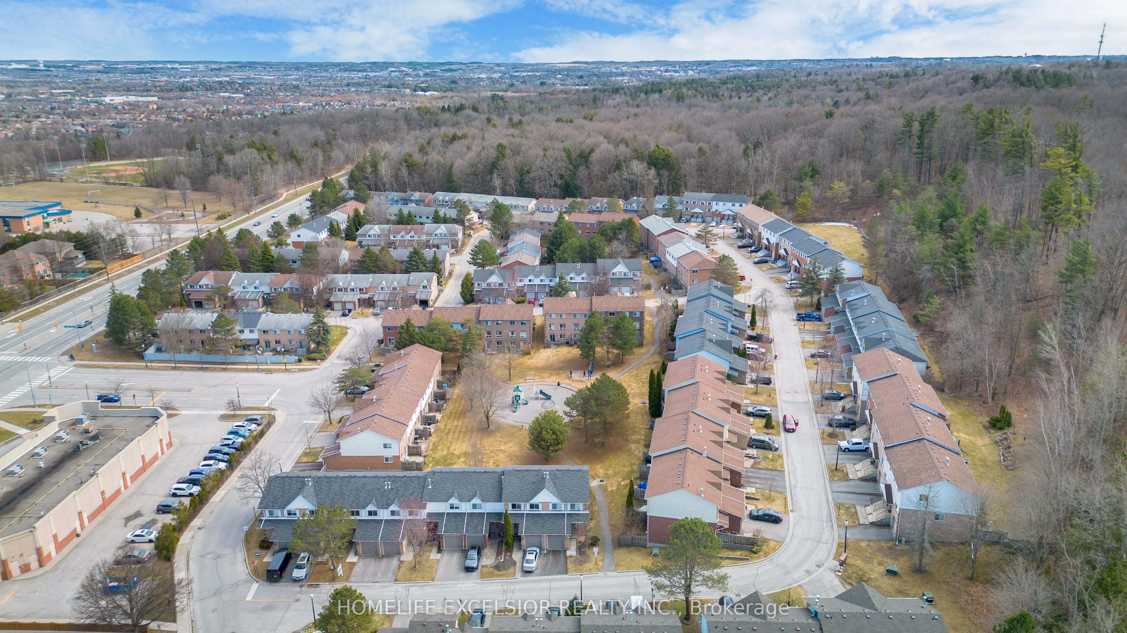 579 Gibney Crescent, #1