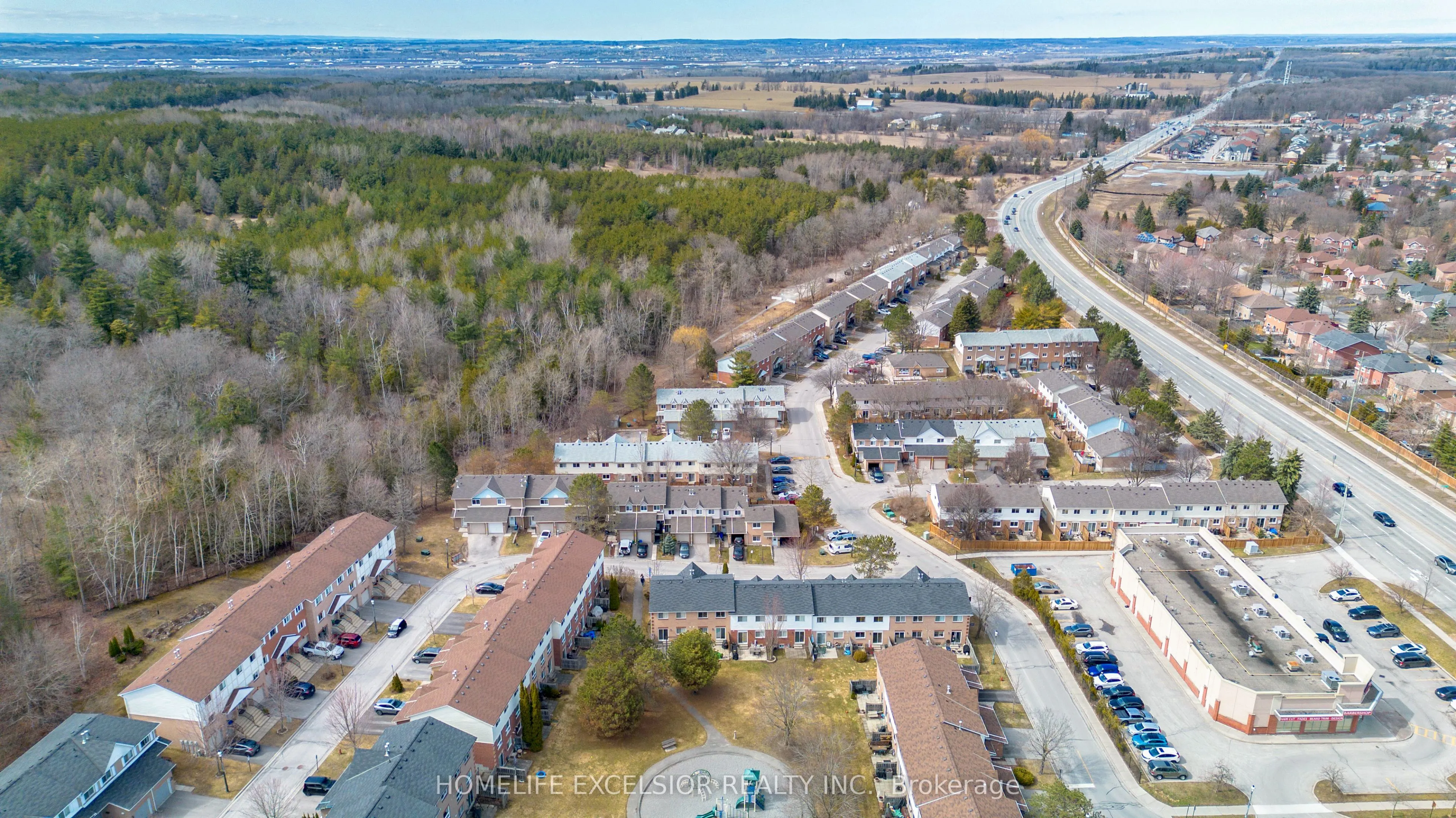 579 Gibney Crescent, #1