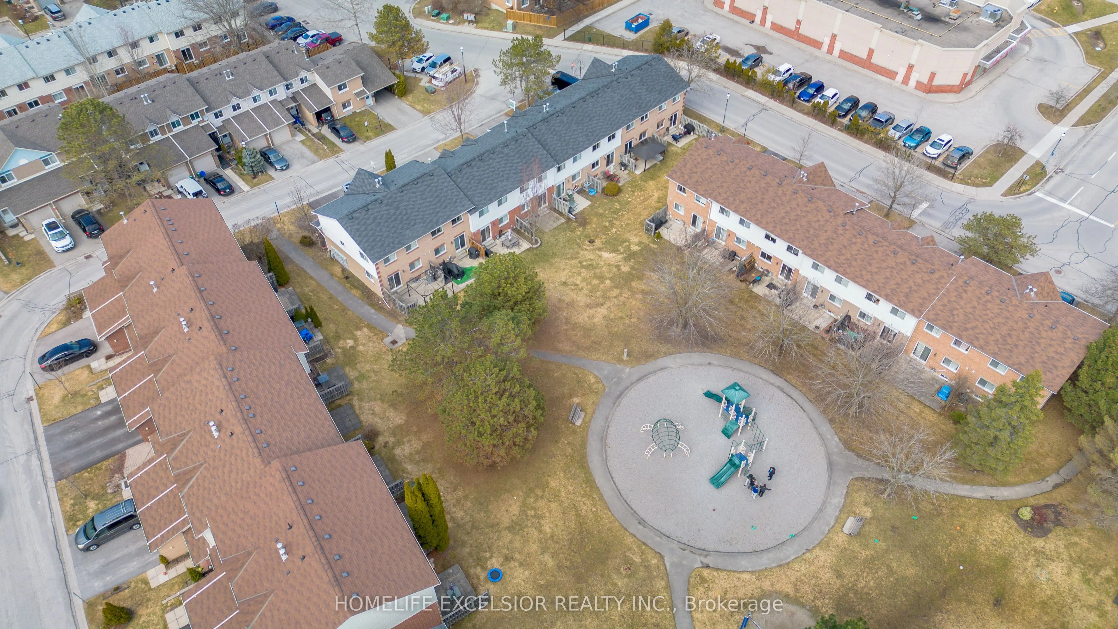 579 Gibney Crescent, #1