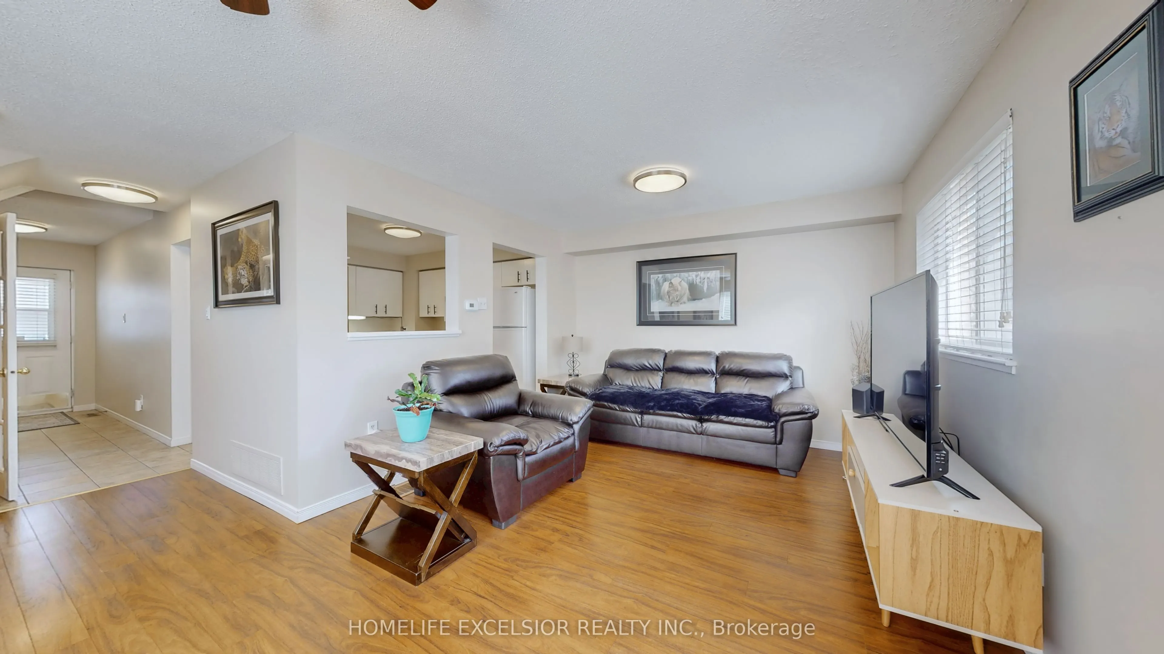 579 Gibney Crescent, #1