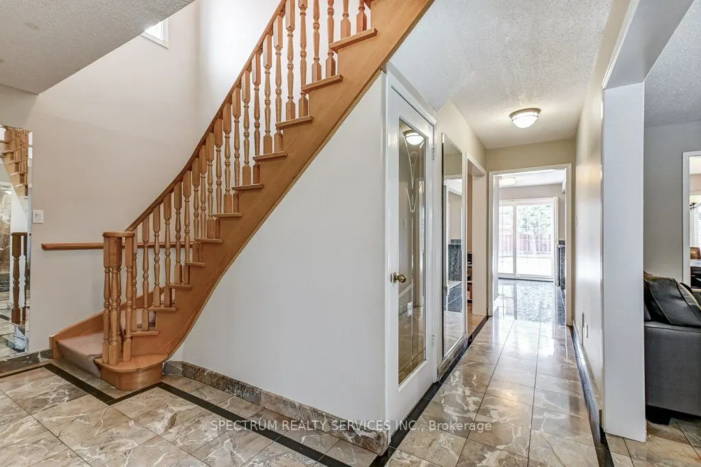 119 Silver Arrow Crescent