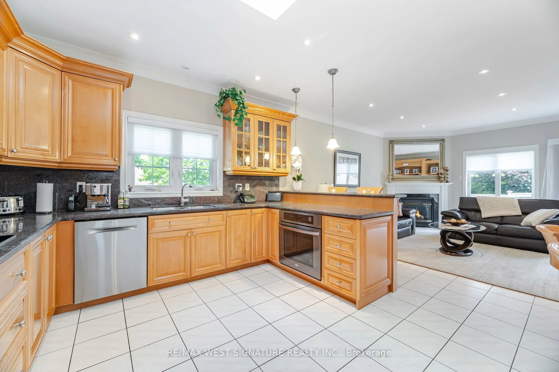 121 Calera Crescent