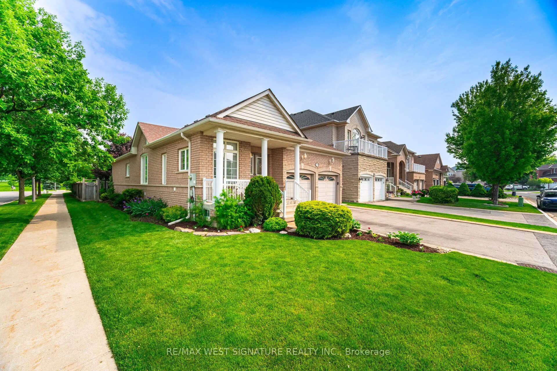 121 Calera Crescent