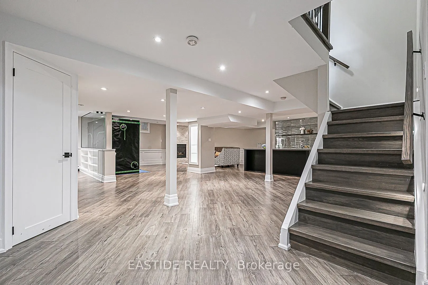 11 Gatcombe Circle