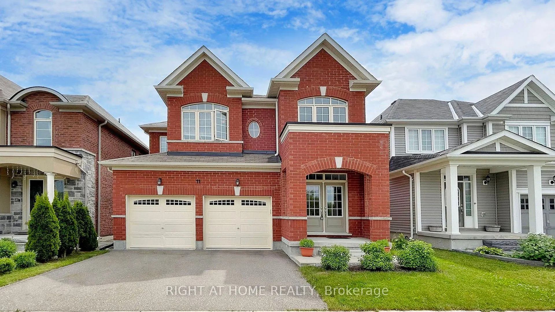 11 Robert Wilson Crescent