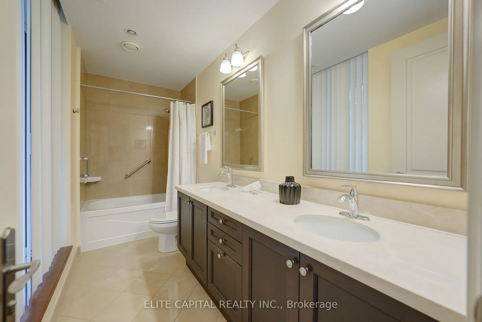 10101 Yonge Street, #115