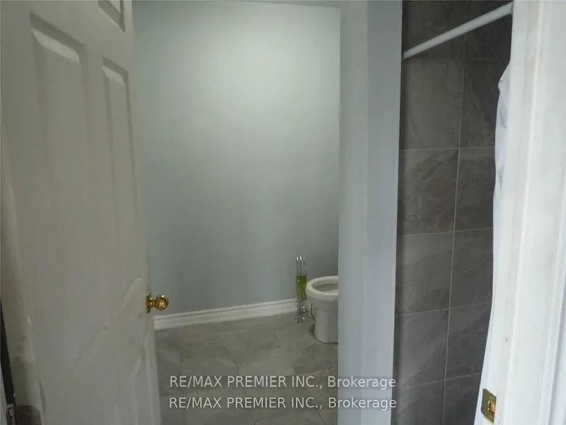 8066 Kipling Avenue, #3rd Flr