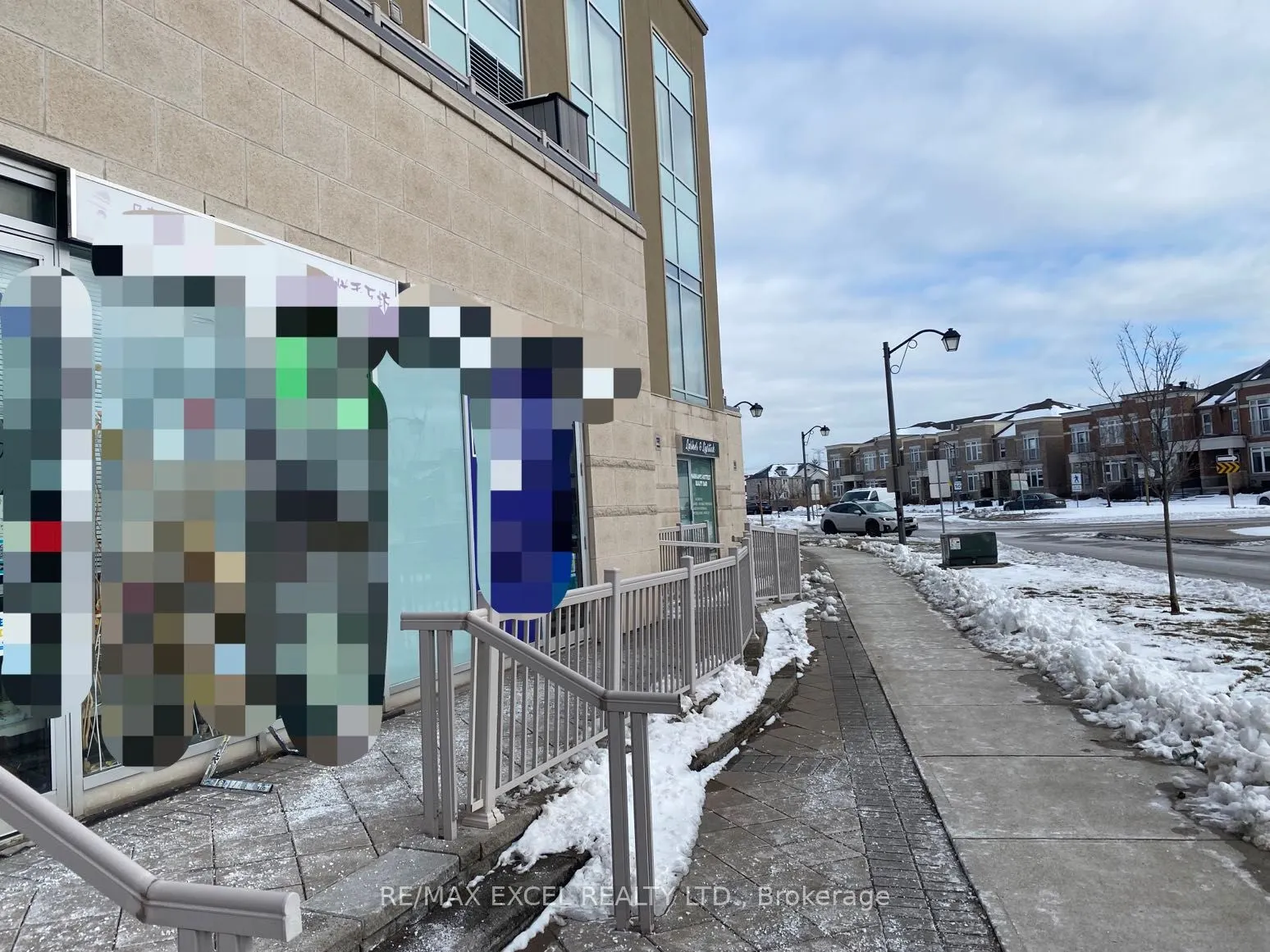 28 South Unionville Avenue, #7