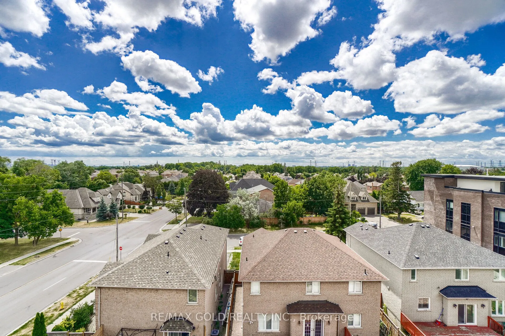 7730 Kipling Avenue #311