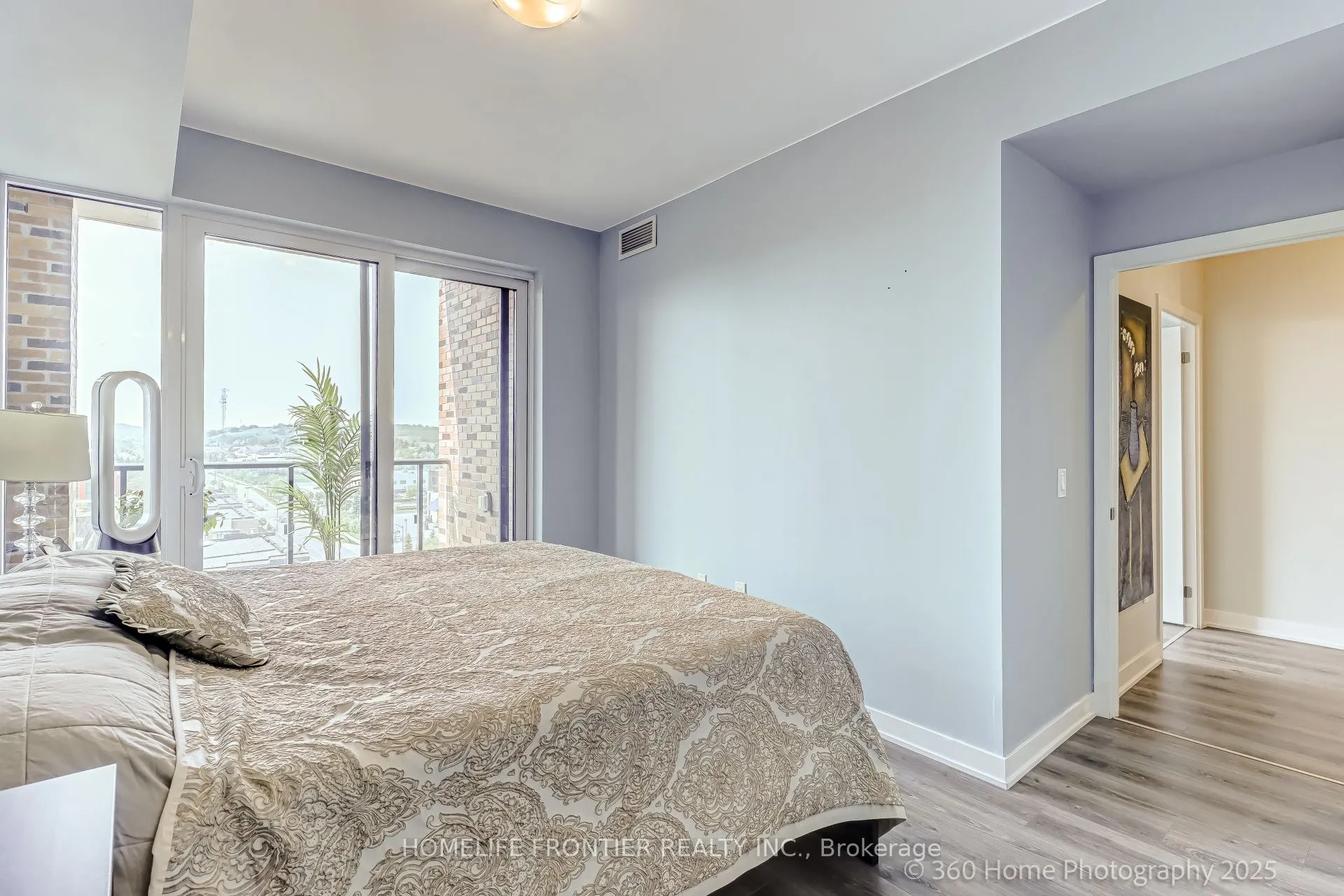 100 Eagle Rock Way W, #904