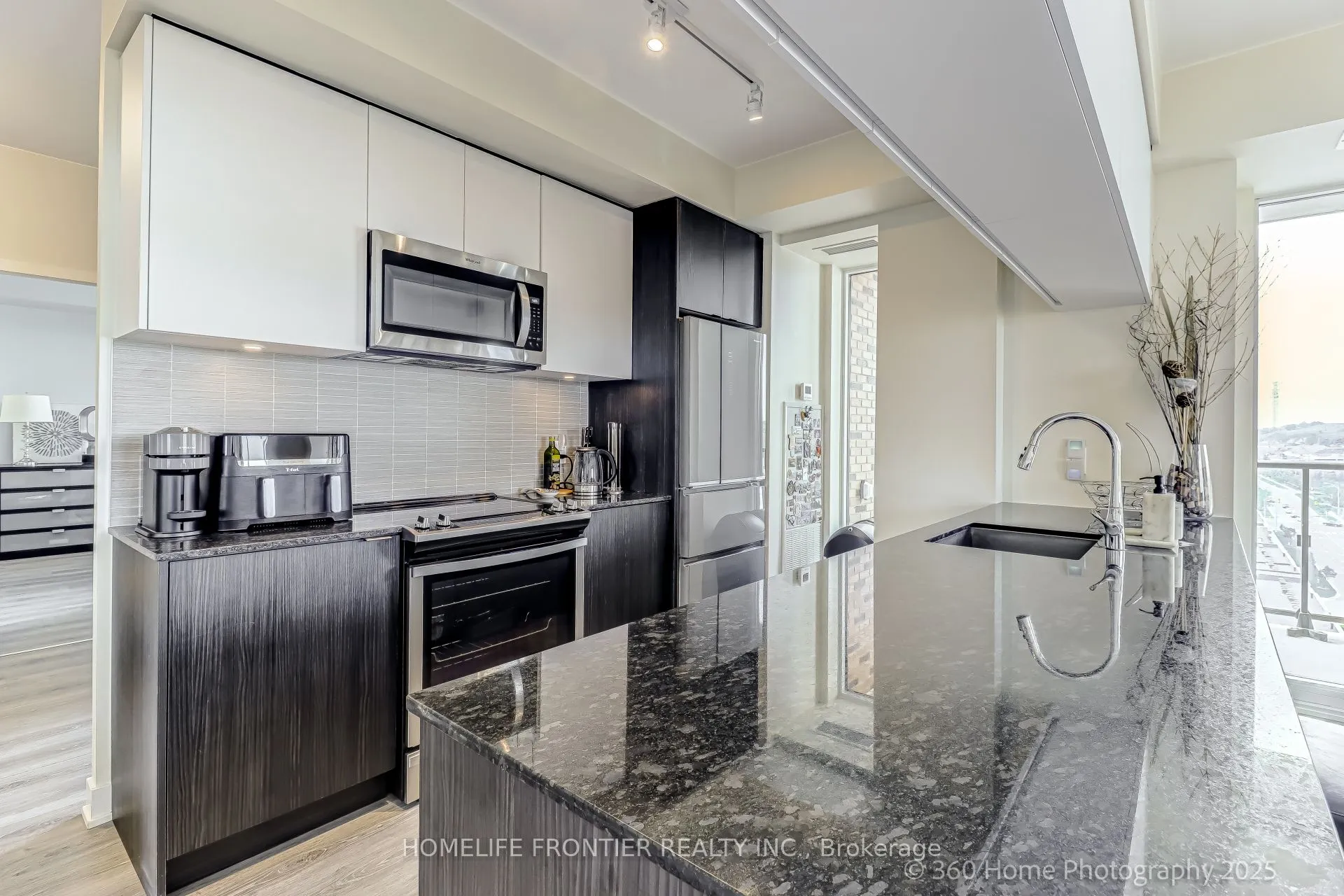100 Eagle Rock Way W, #904