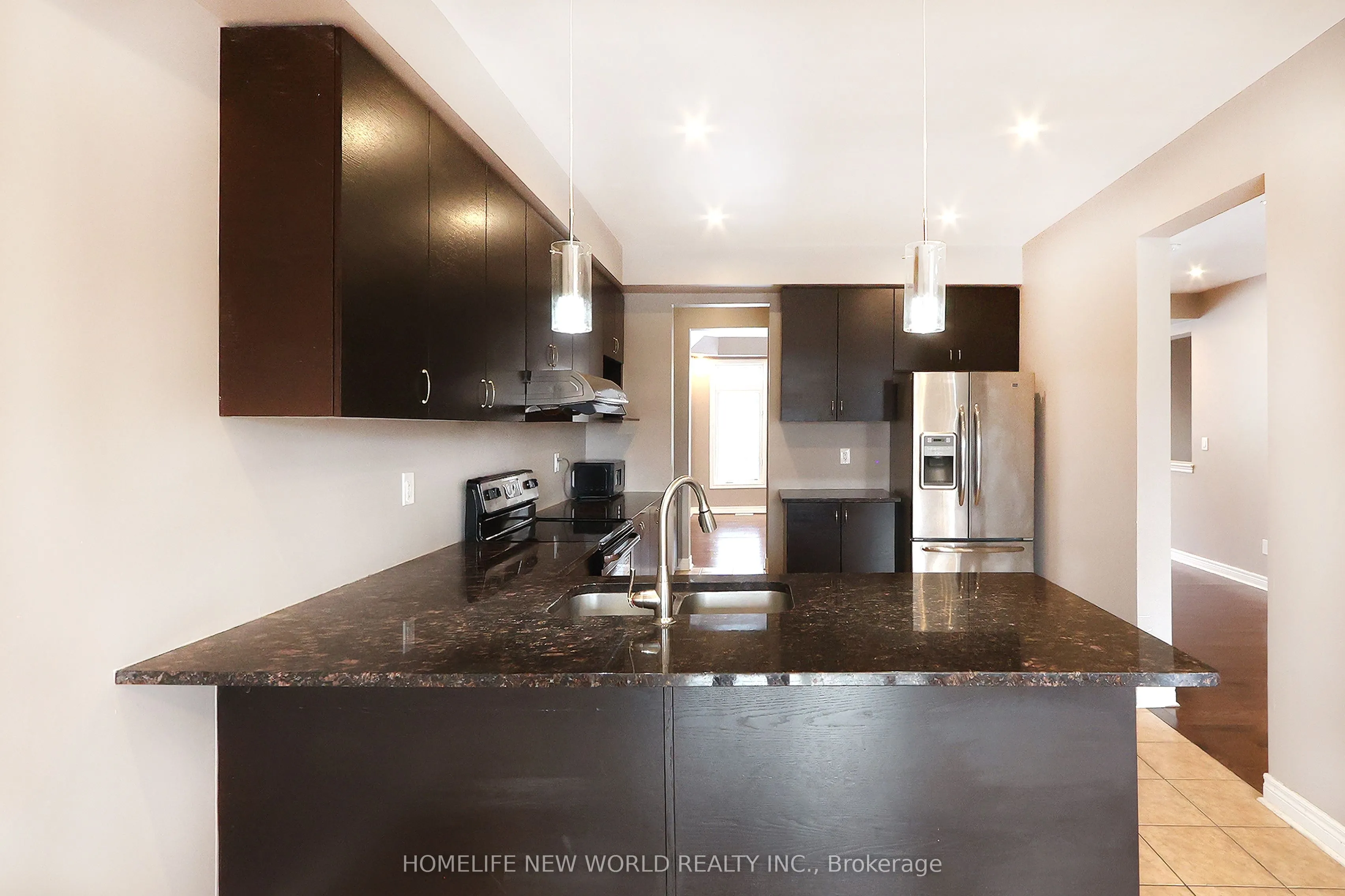 41 Pulpwood Crescent, #2