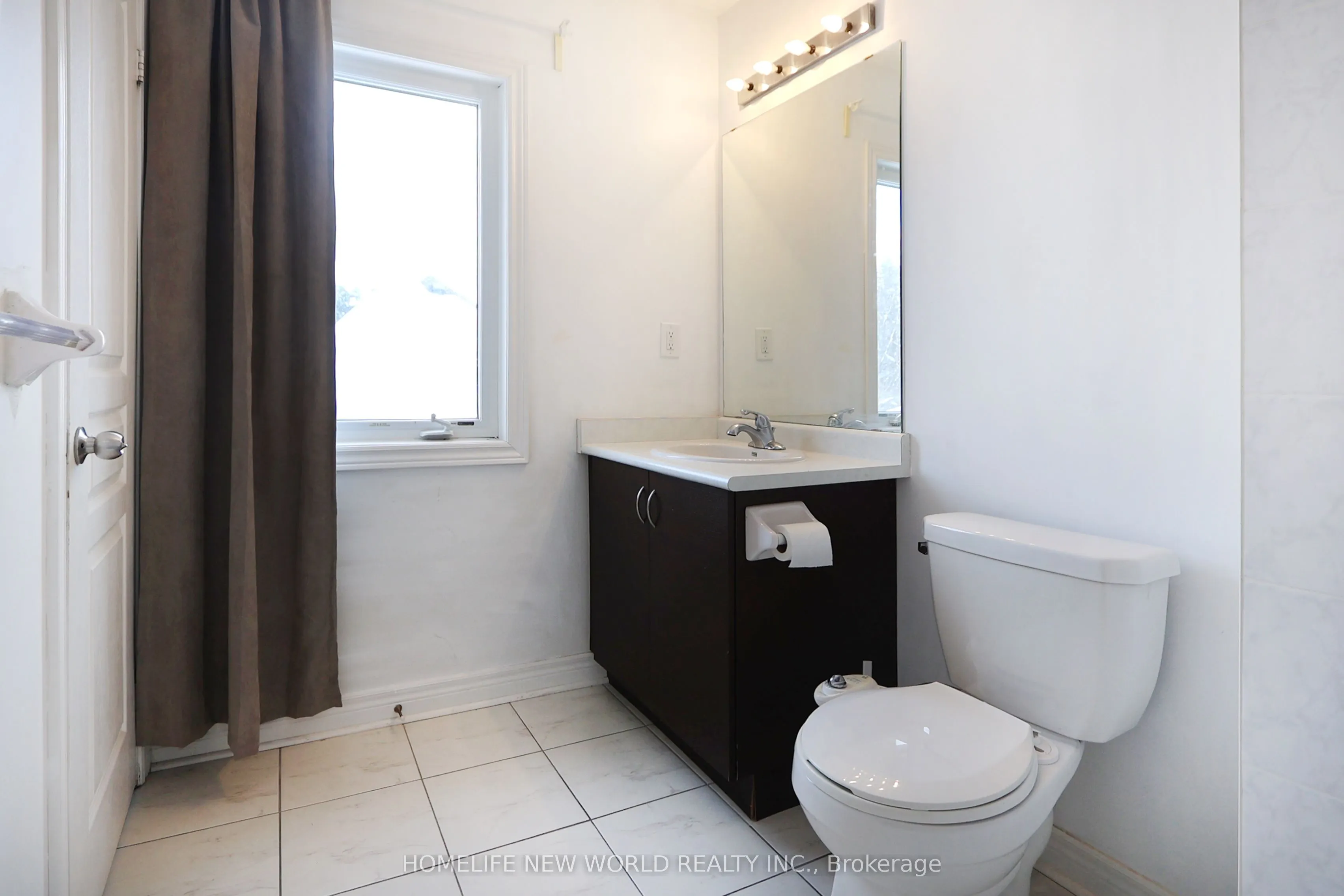 41 Pulpwood Crescent, #2