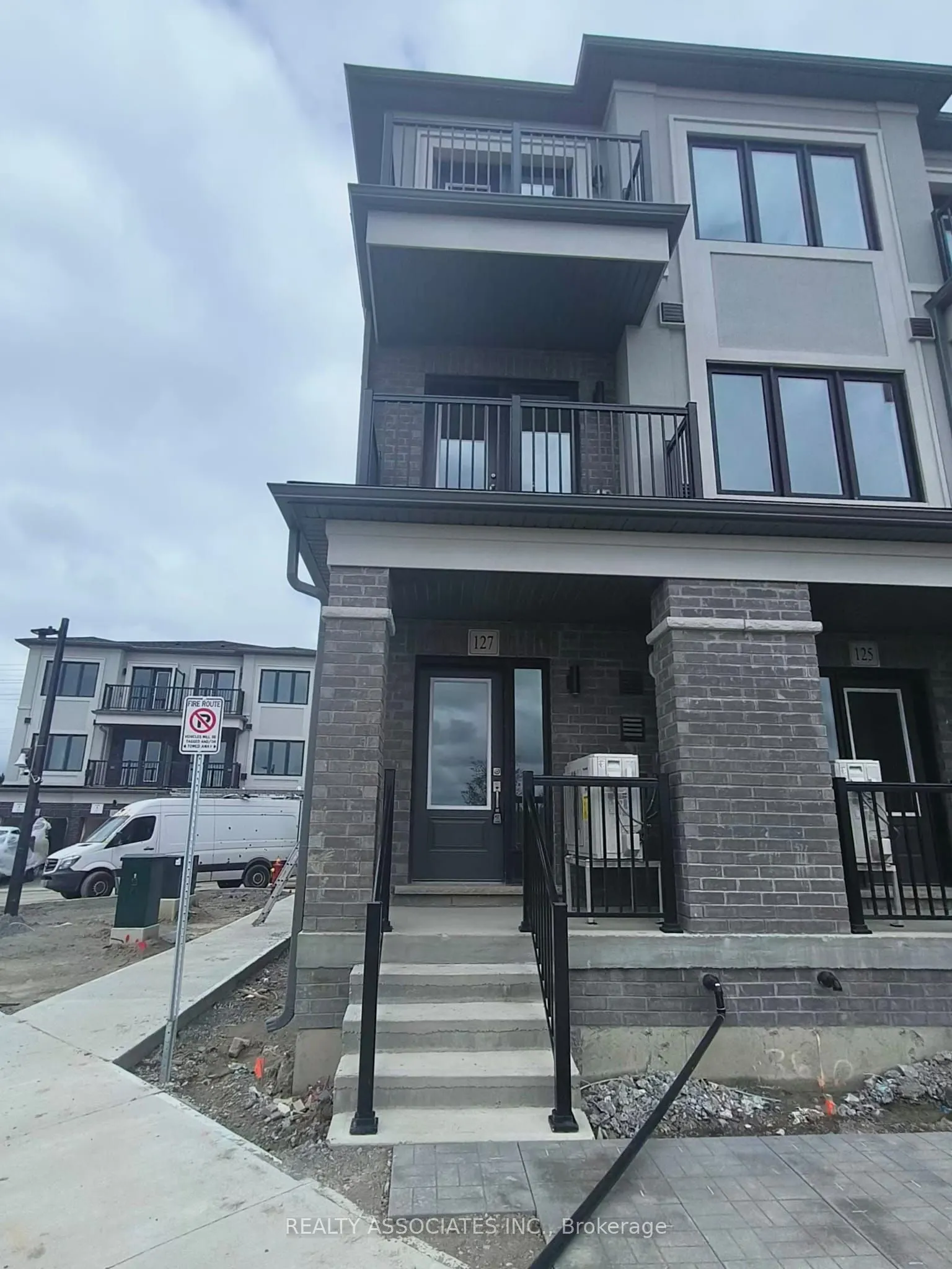 127 Matawin Lane, #55