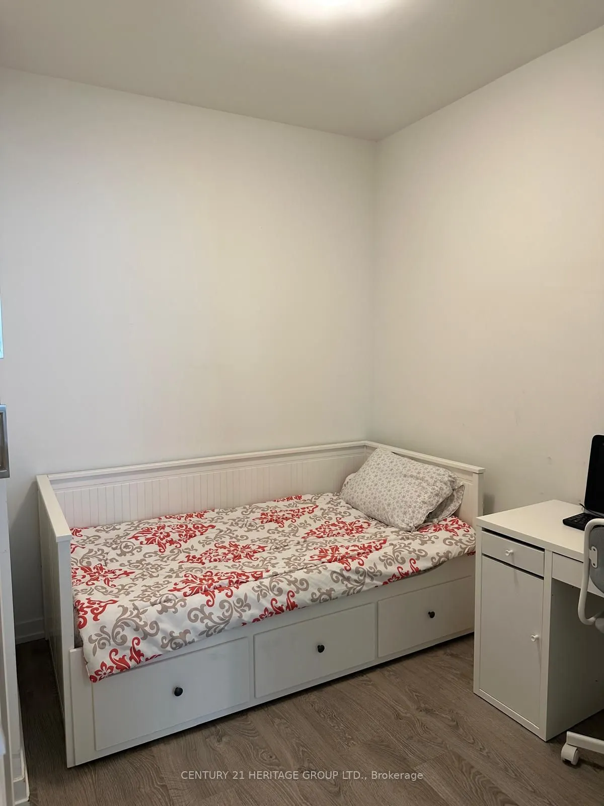 8868 Yonge Street E, #610E
