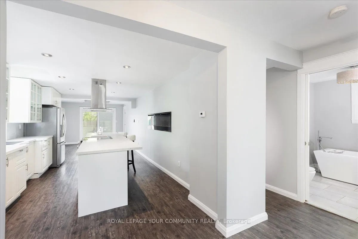 109 Maple Avenue