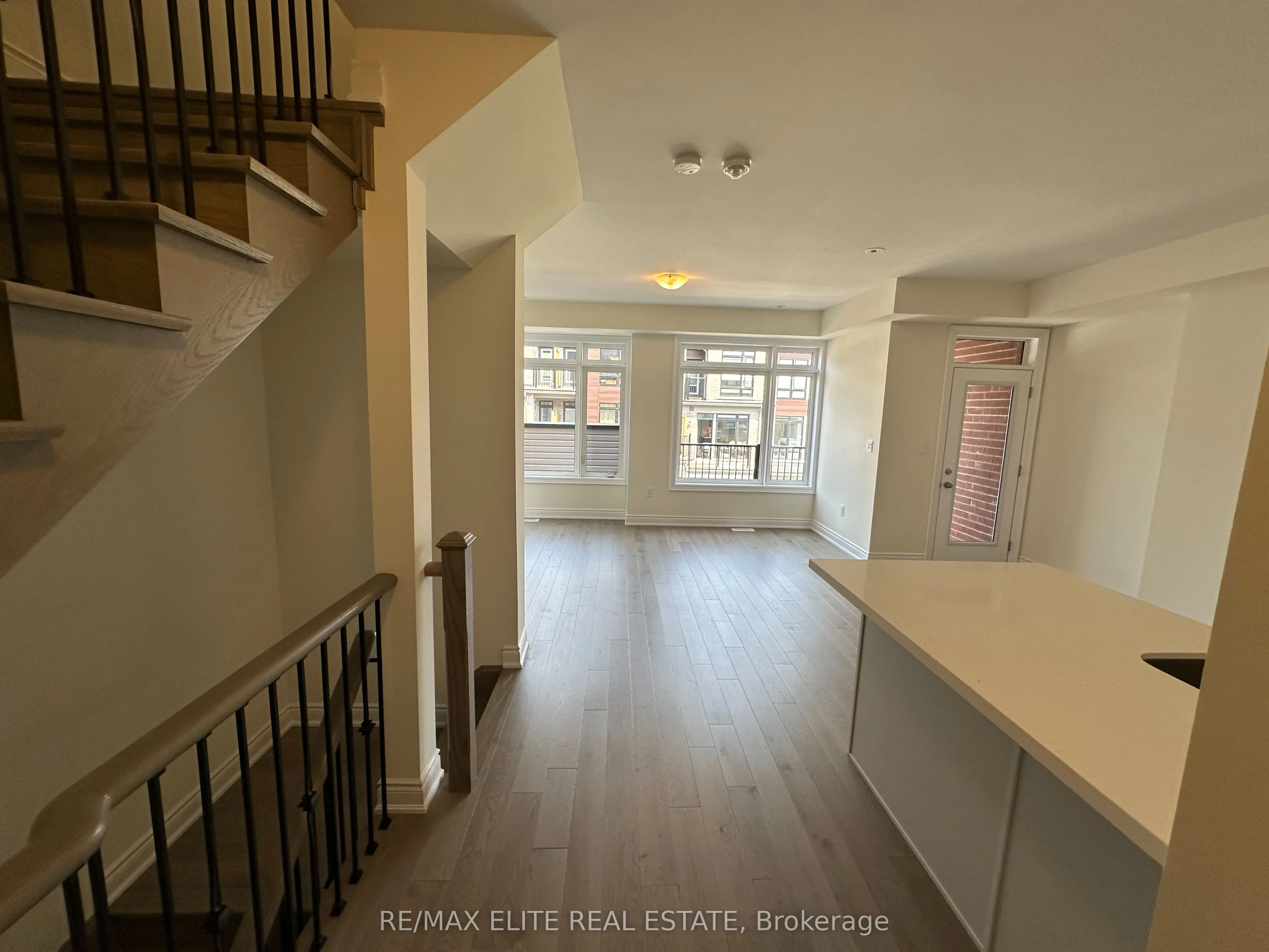 10 Griffith St