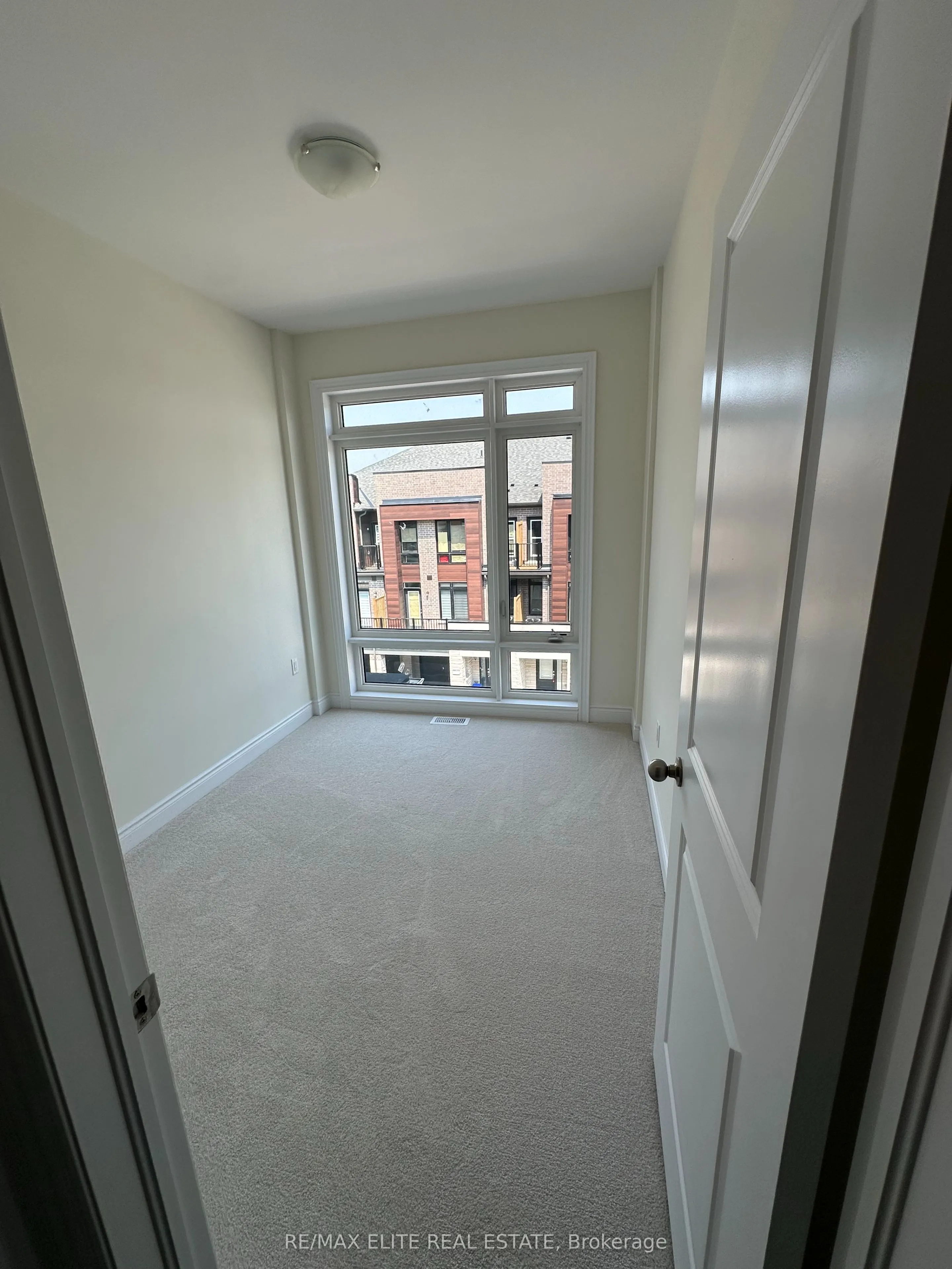 10 Griffith St