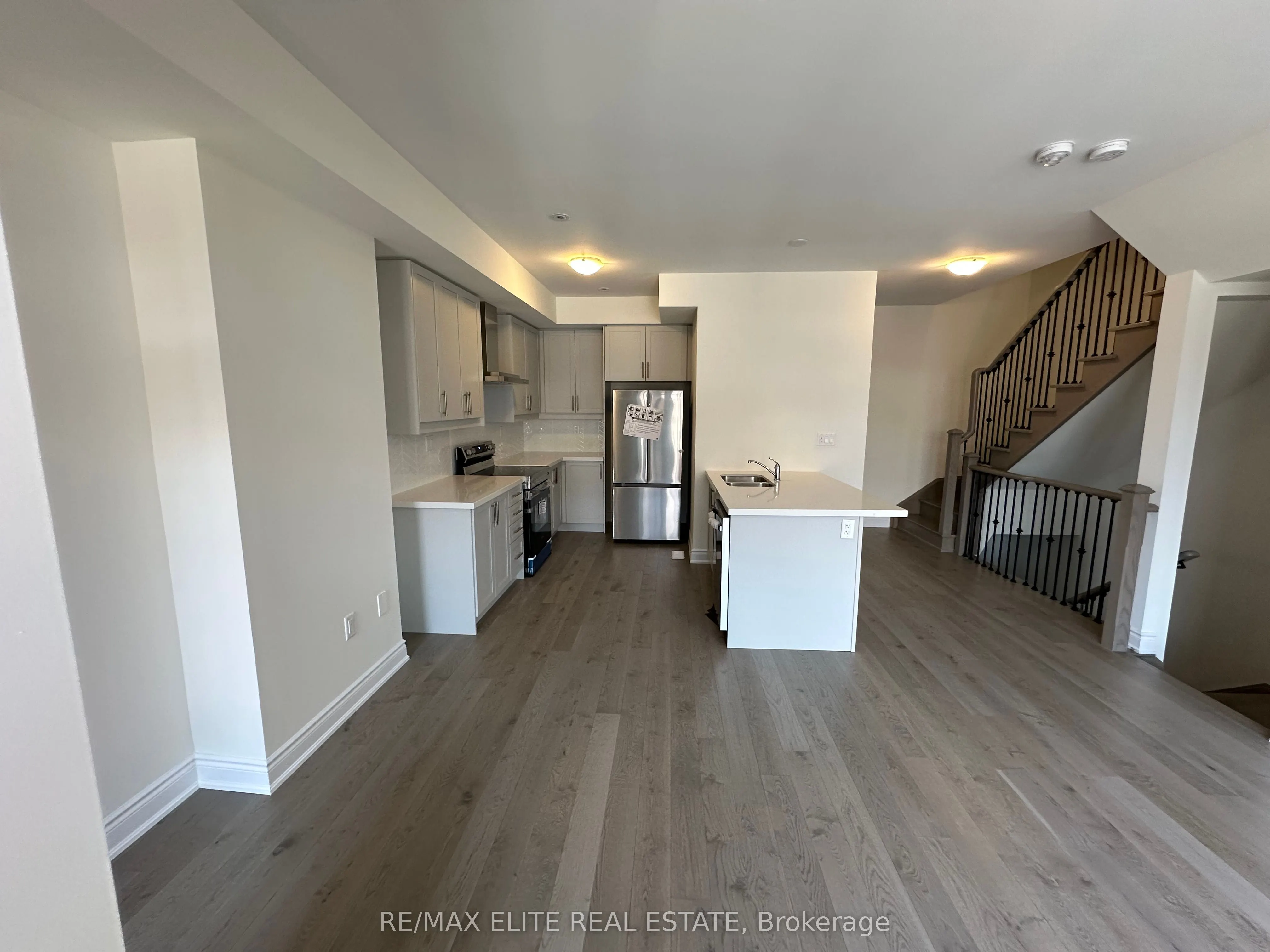 10 Griffith St