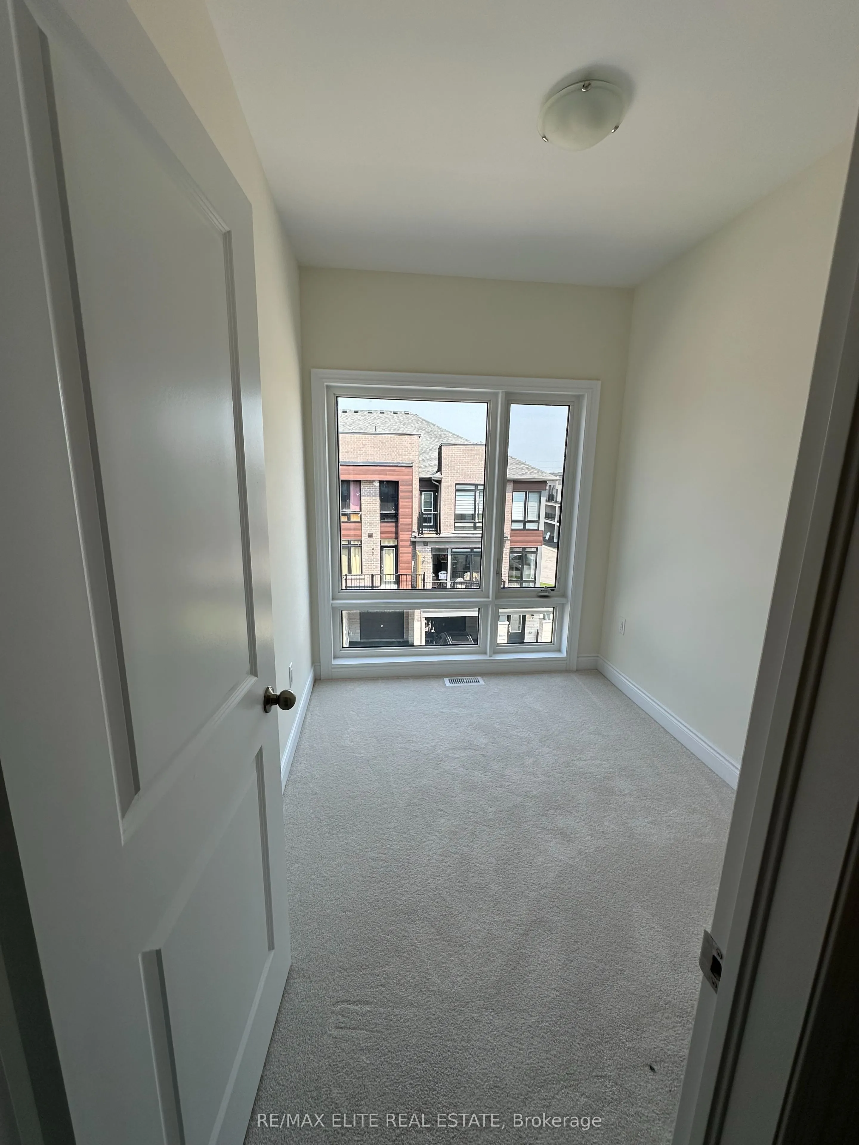 10 Griffith St
