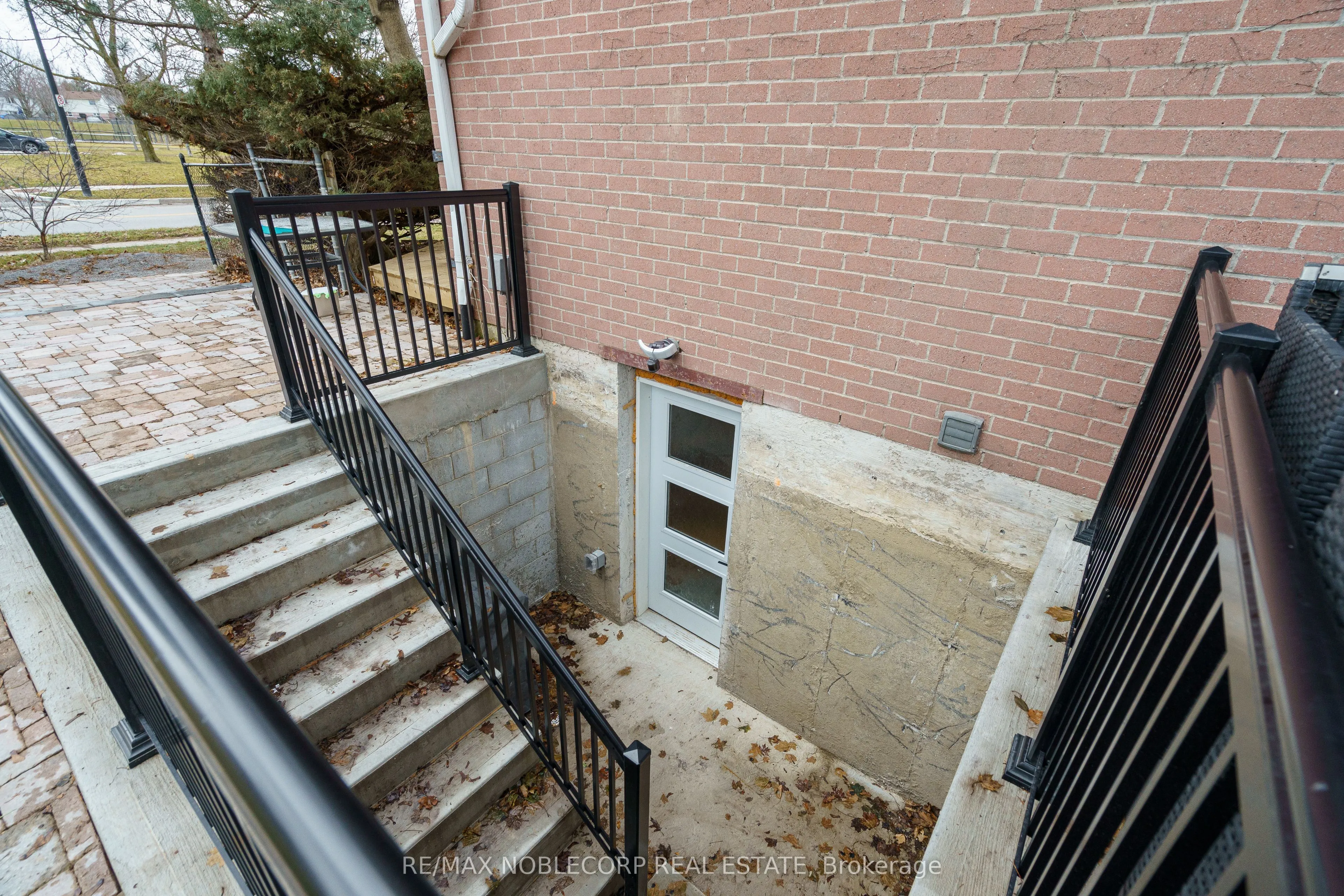 115 William Roe Boulevard