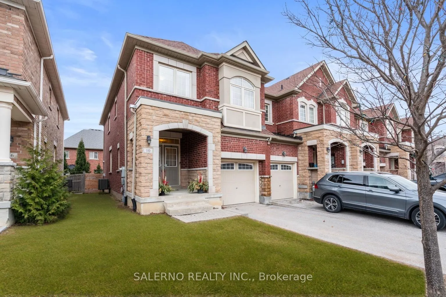 10 Isherwood Crescent