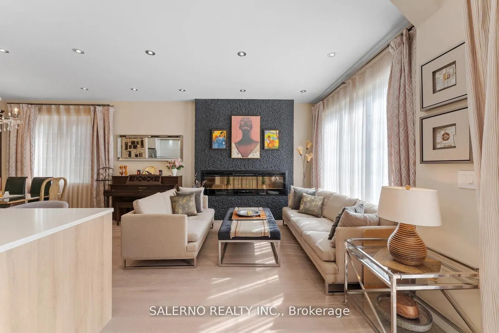 10 Isherwood Crescent