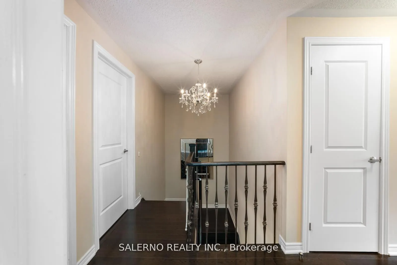 10 Isherwood Crescent