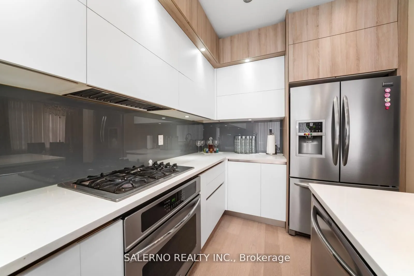 10 Isherwood Crescent