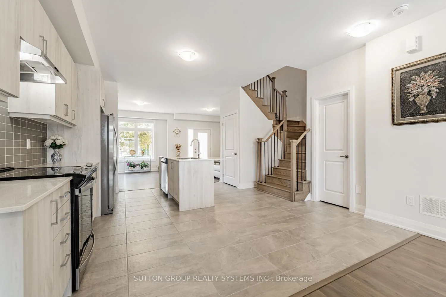 39 Seguin Street