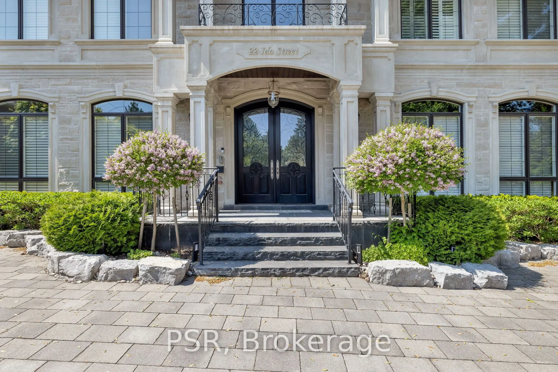 22 Ida Street