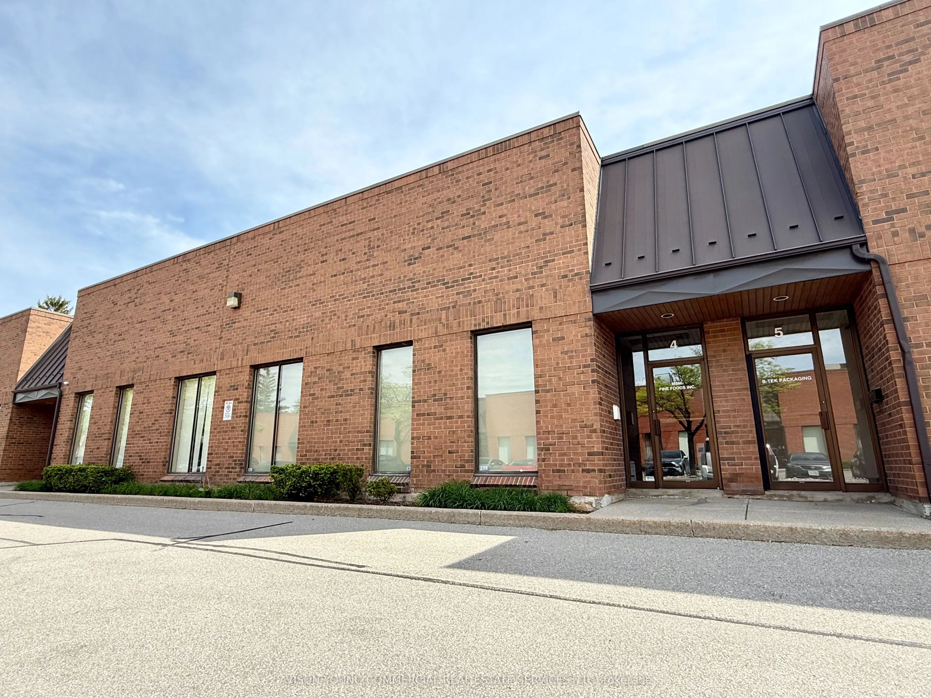 180 Jardin Drive, #4