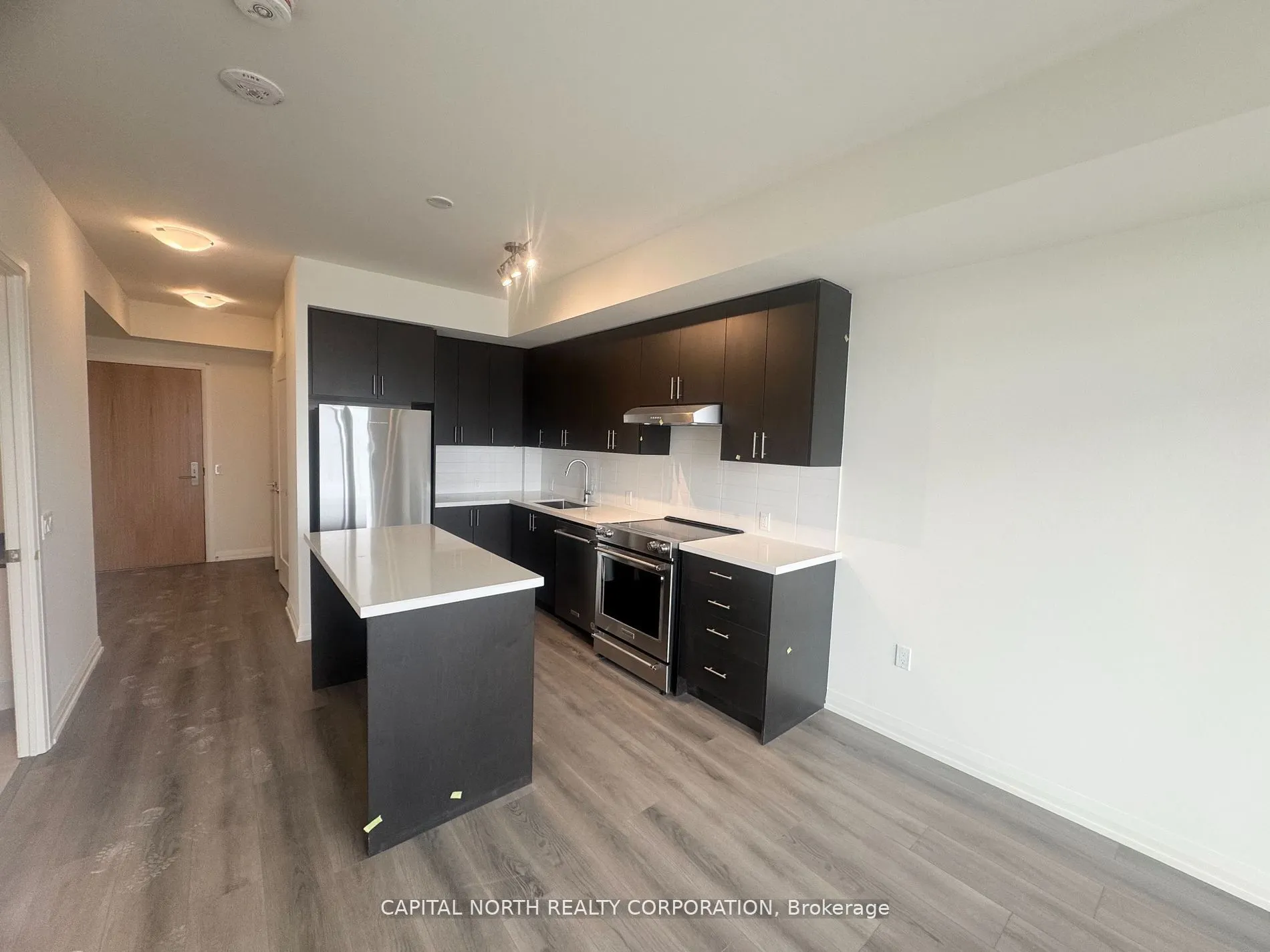 8960 Jane Street, #1707