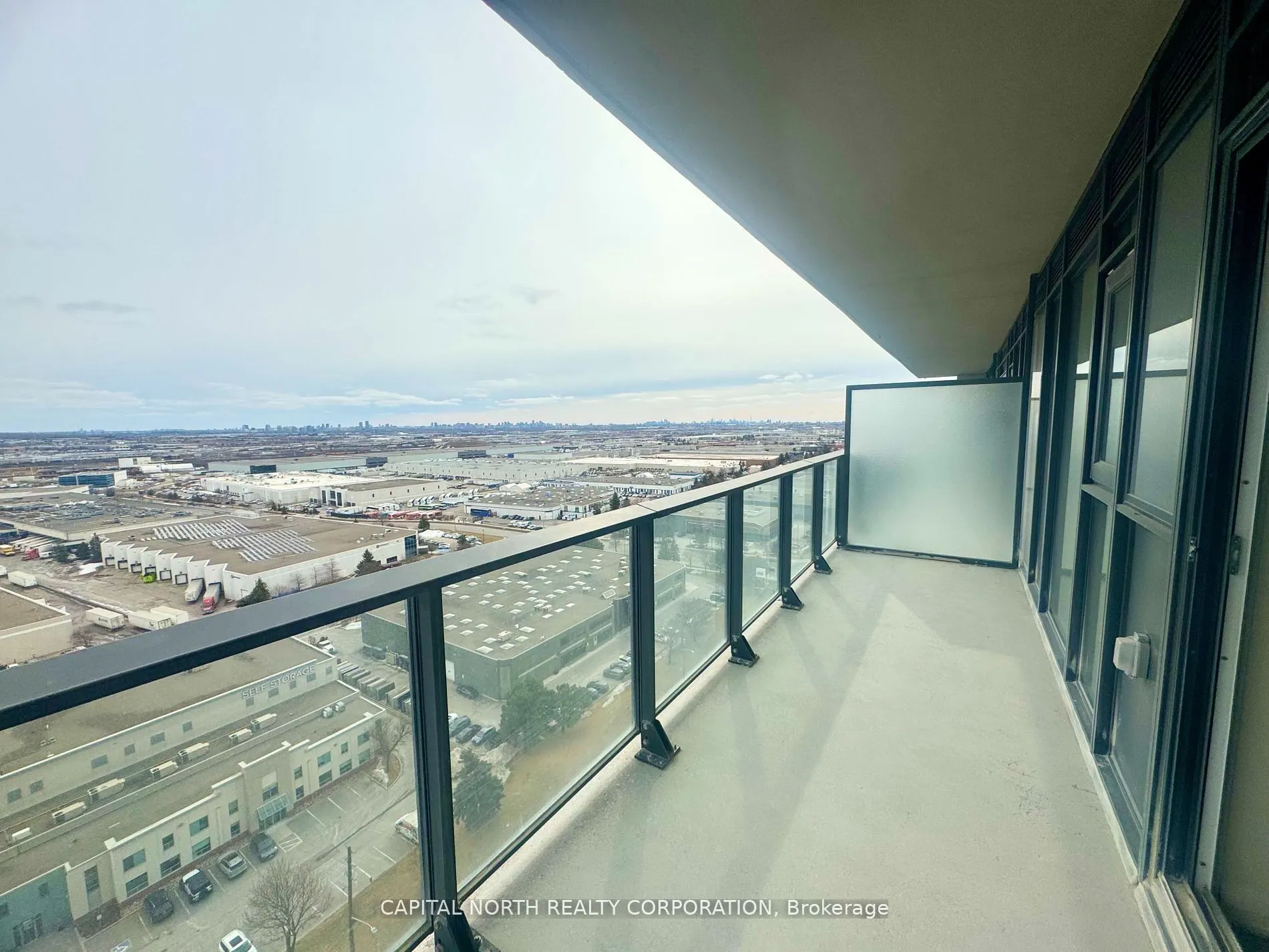 8960 Jane Street, #1707