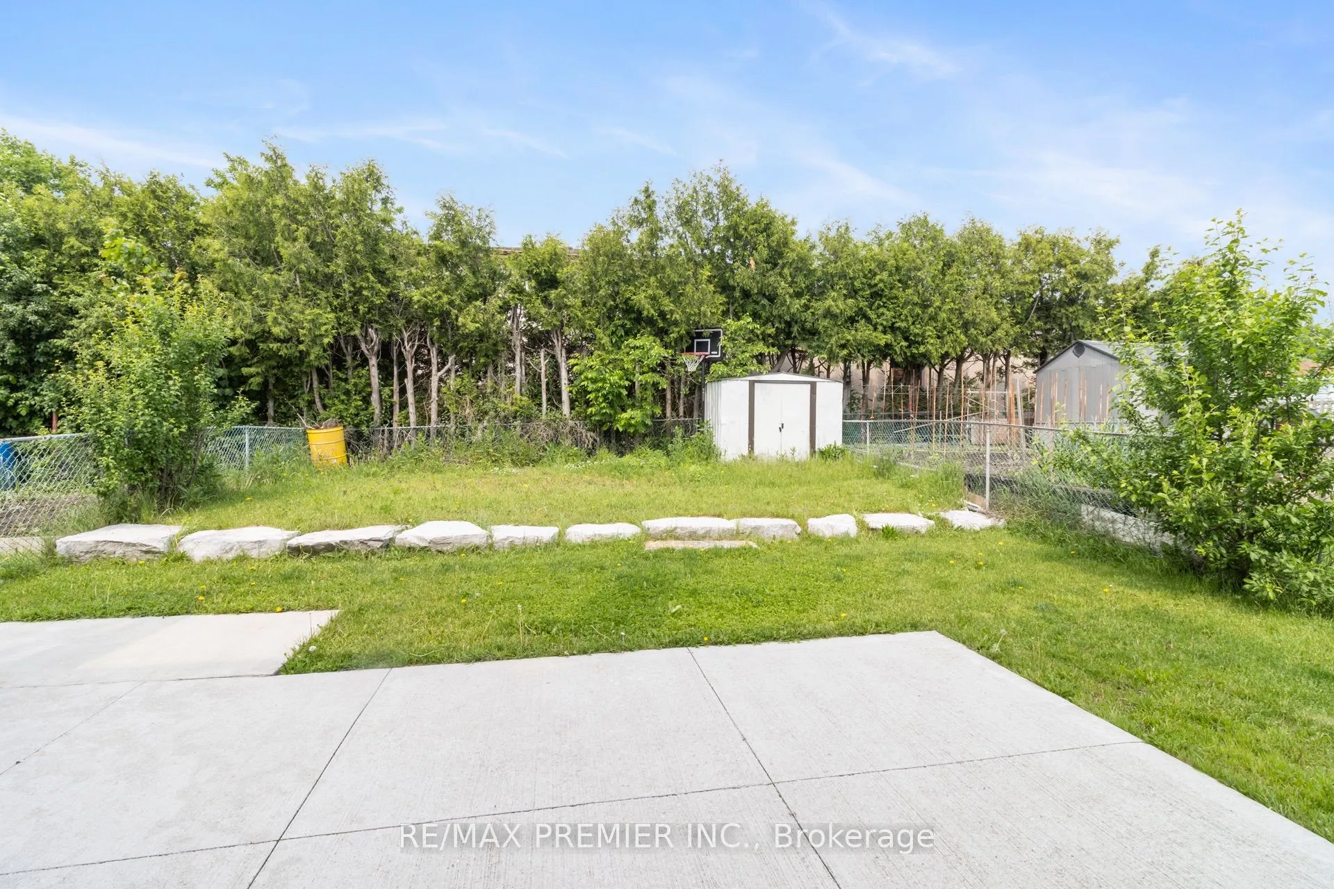 7872 Martin Grove Road