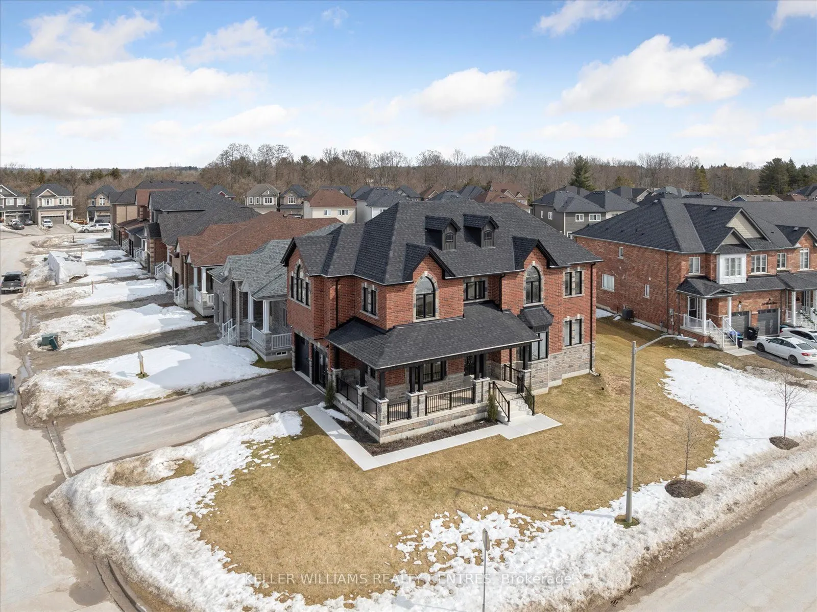 51 Wood Crescent